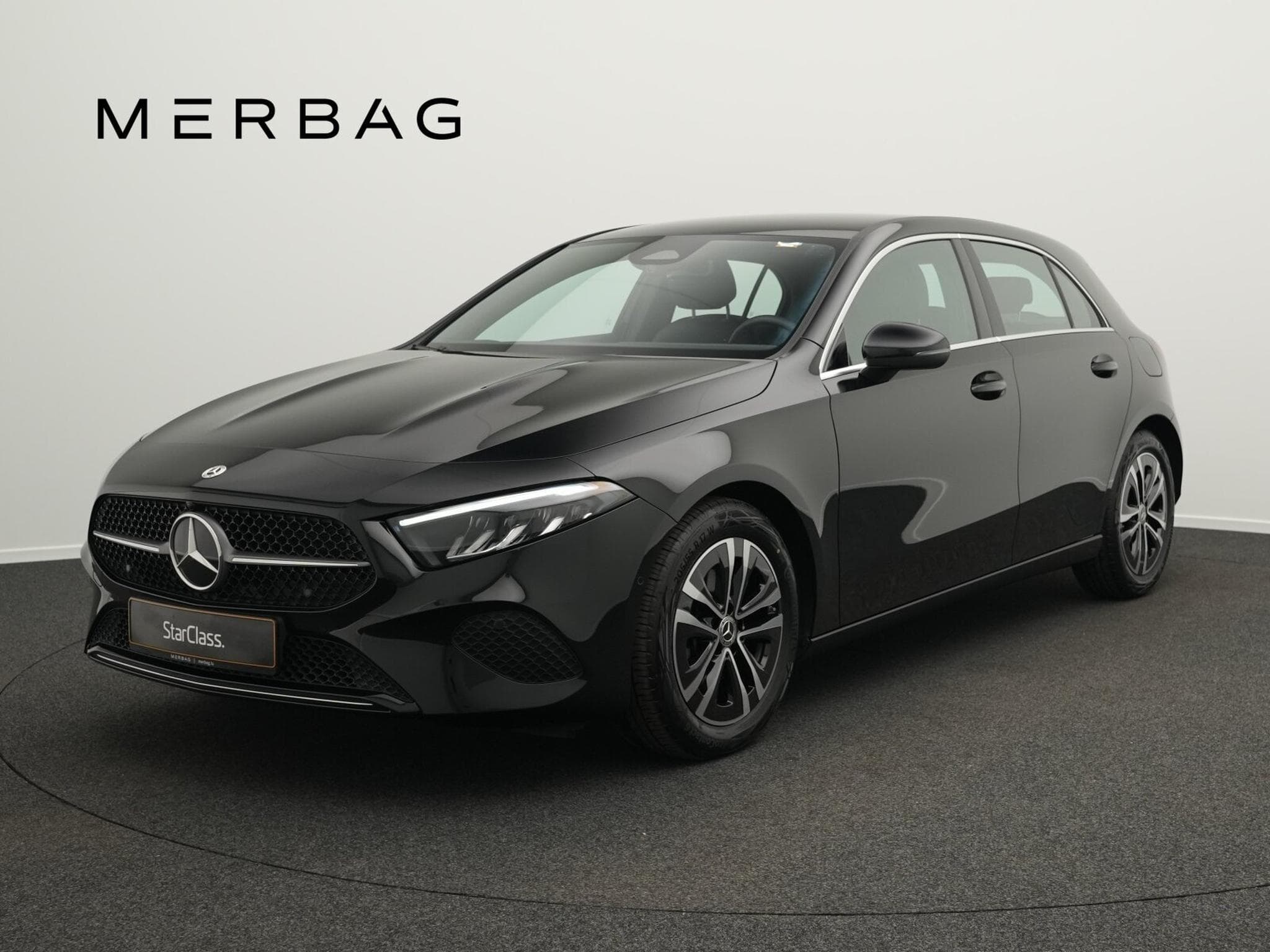 Mercedes A 180 d Progressive LED+Kamera+Apple+MBUX (2025) - Photo 1
