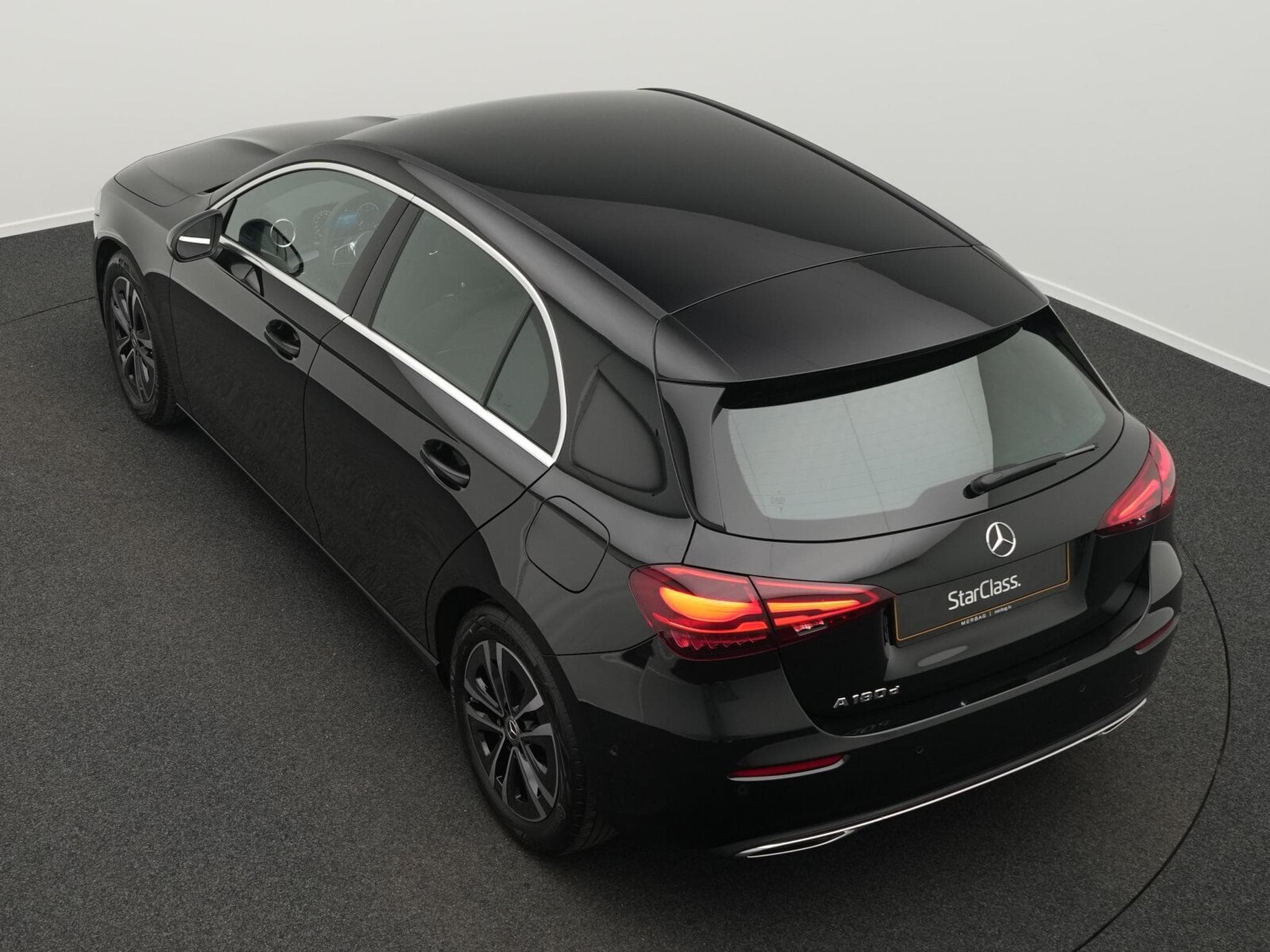 Mercedes A 180 d Progressive LED+Kamera+Apple+MBUX (2025) - Photo 11