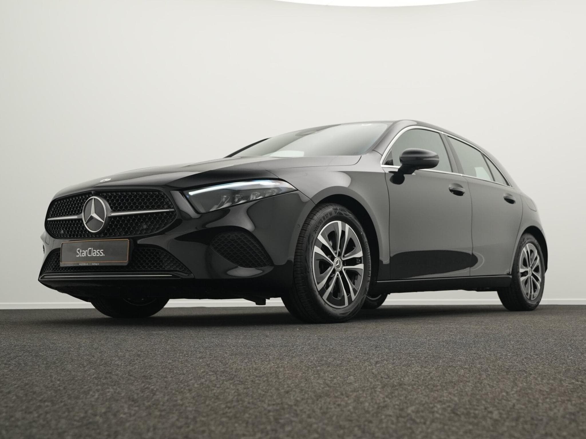 Mercedes A 180 d Progressive LED+Kamera+Apple+MBUX (2025) - Photo 8