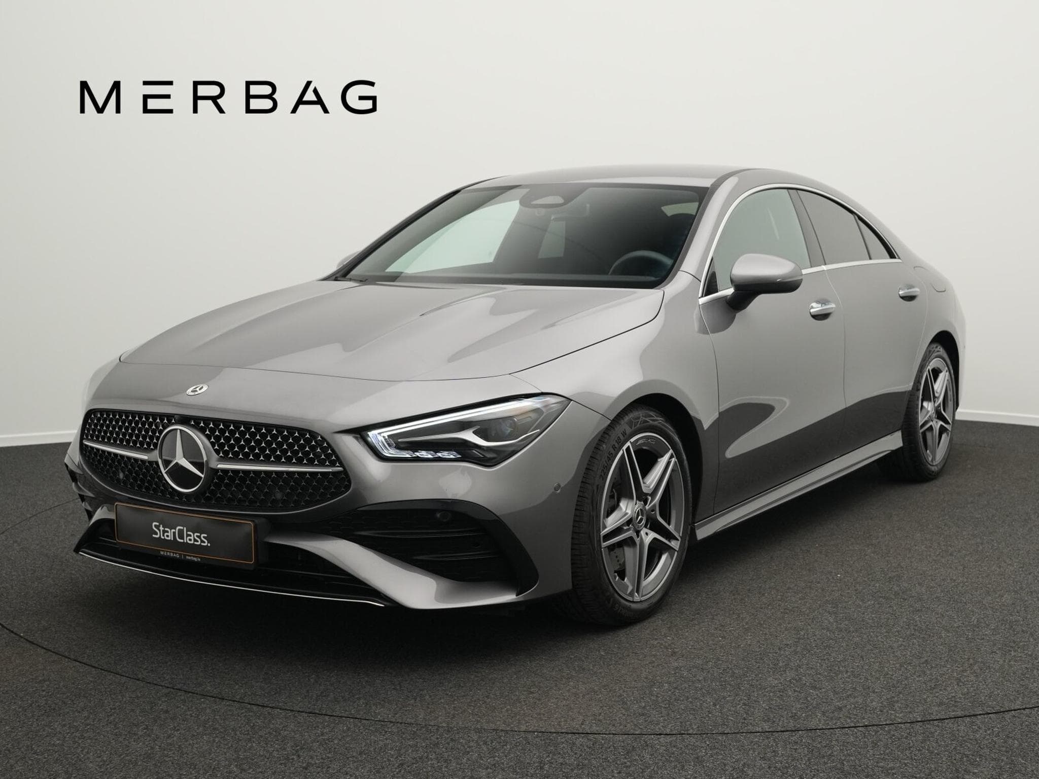 Mercedes CLA 200 Coupé LED+Kamera+Apple+MBUX (2025) - Photo 1