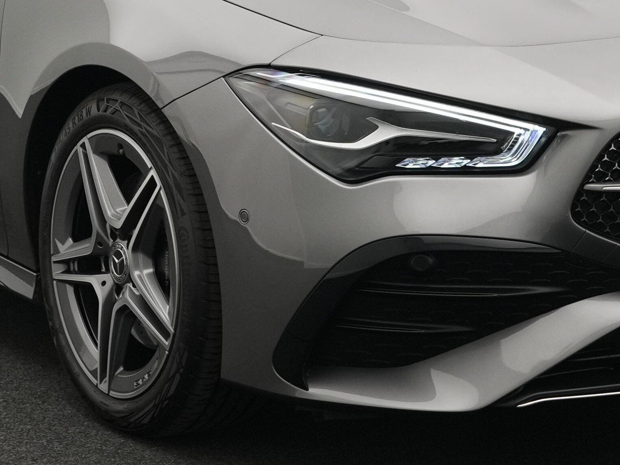 Mercedes CLA 200 Coupé LED+Kamera+Apple+MBUX (2025) - Photo 7