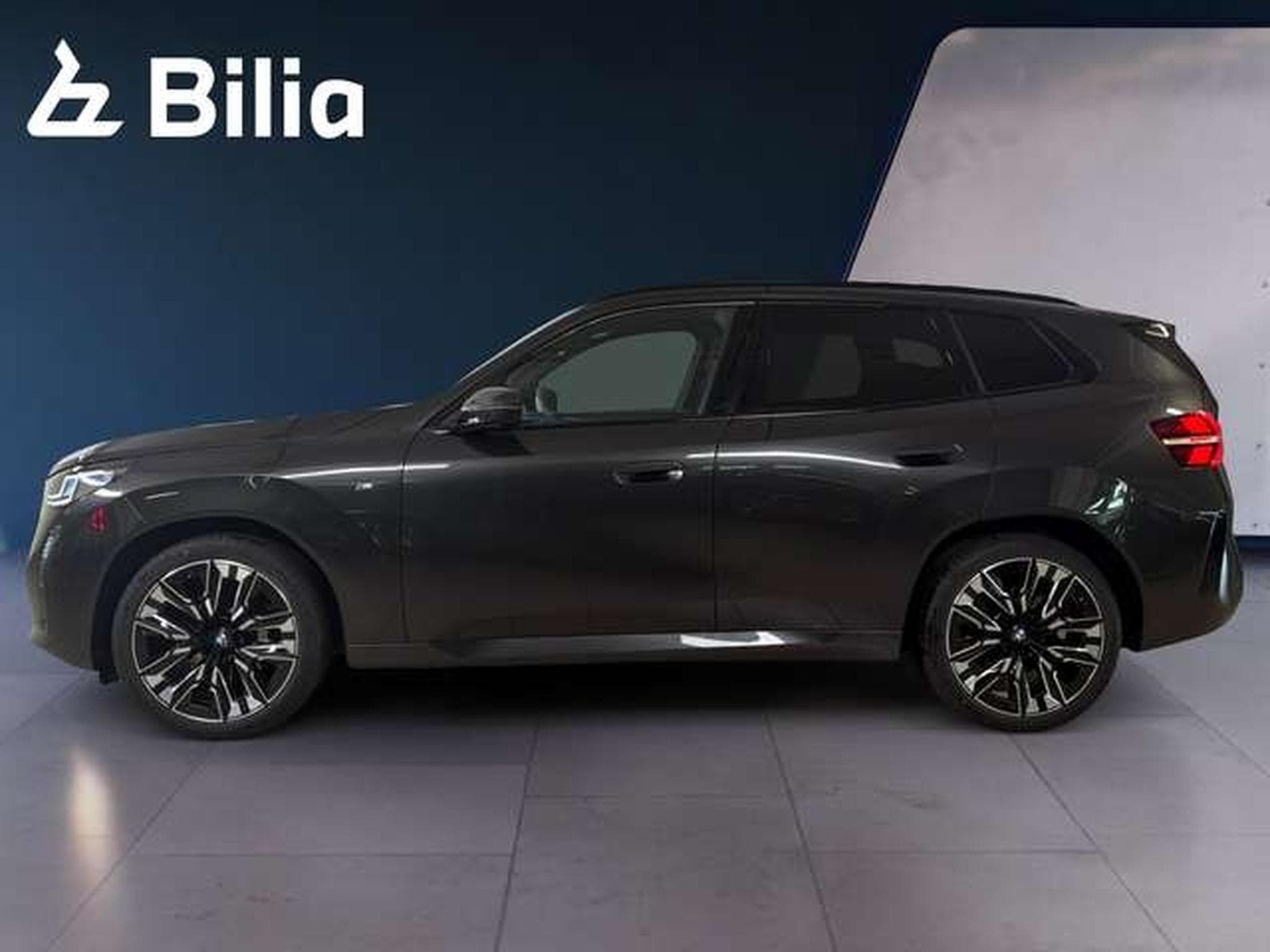 BMW X3 40d xDrive HK HiFi DAB LED RFK (2025) - Photo 12