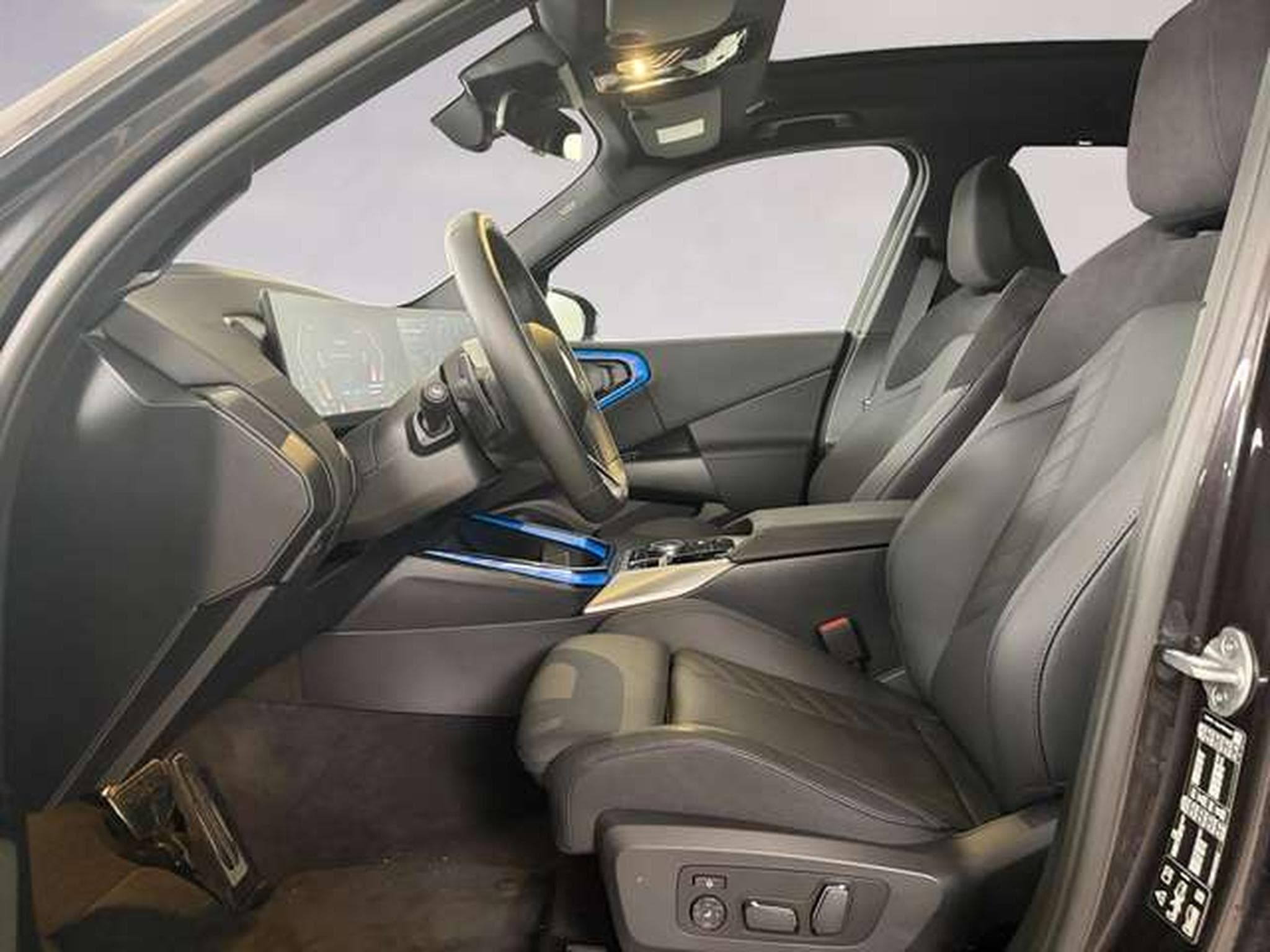 BMW X3 40d xDrive HK HiFi DAB LED RFK (2025) - Photo 8