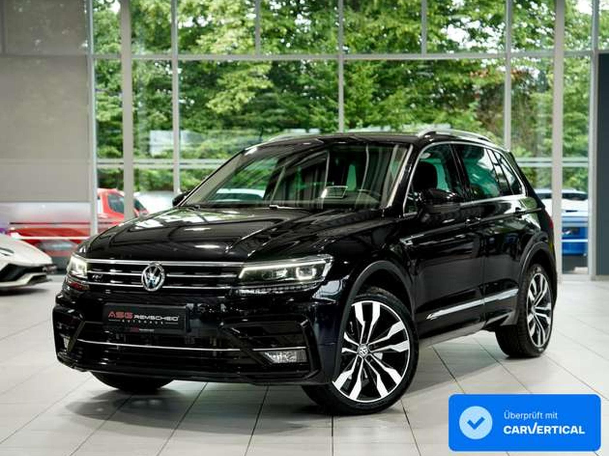 VW Tiguan DSG R Line 4M 2.H *20 *Digital *ACC *AHK (2019) - Photo 1