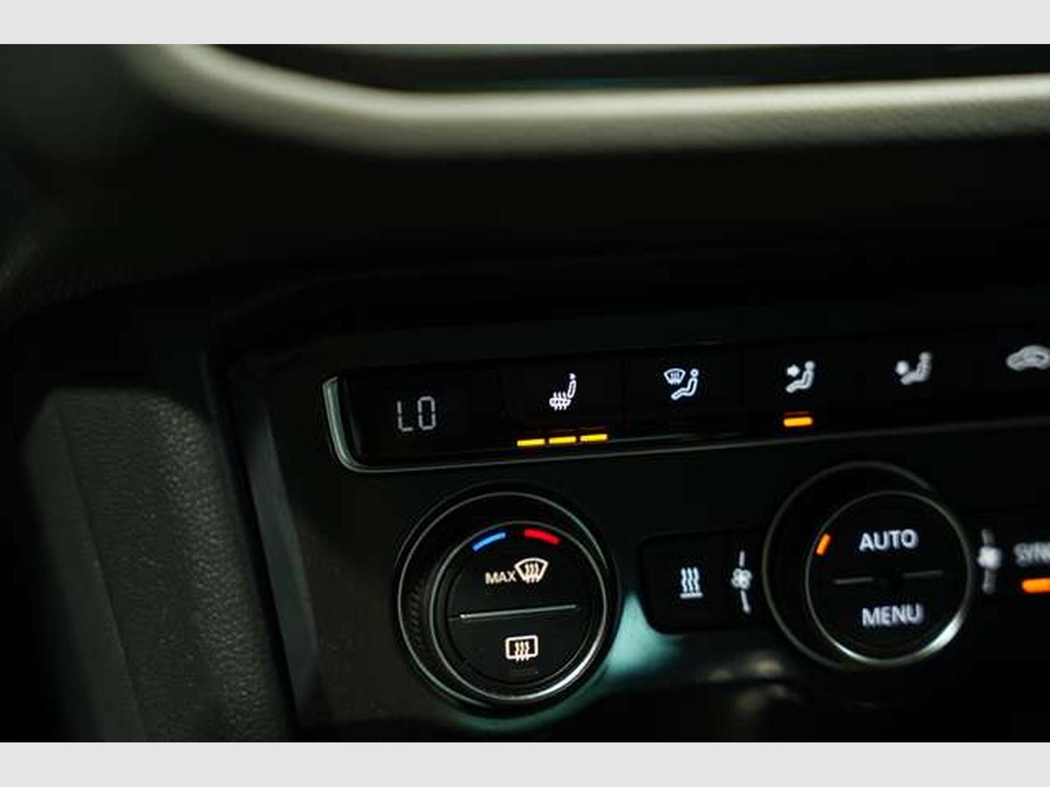 VW Tiguan DSG R Line 4M 2.H *20 *Digital *ACC *AHK (2019) - Photo 25