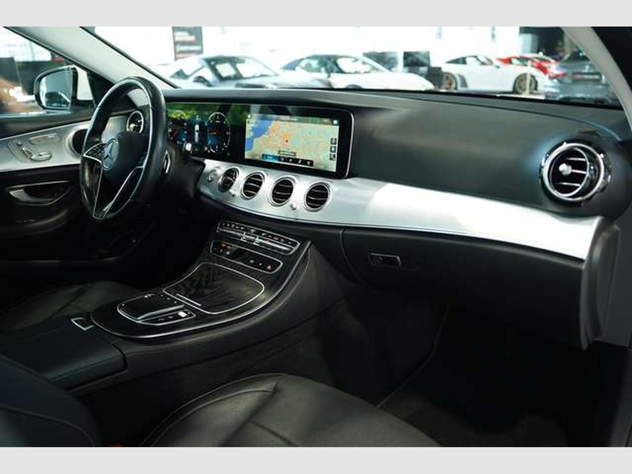Mercedes E 400 d 4M All-Terrain *Memory *Pano *AHK *LUFT (2021) - Photo 16