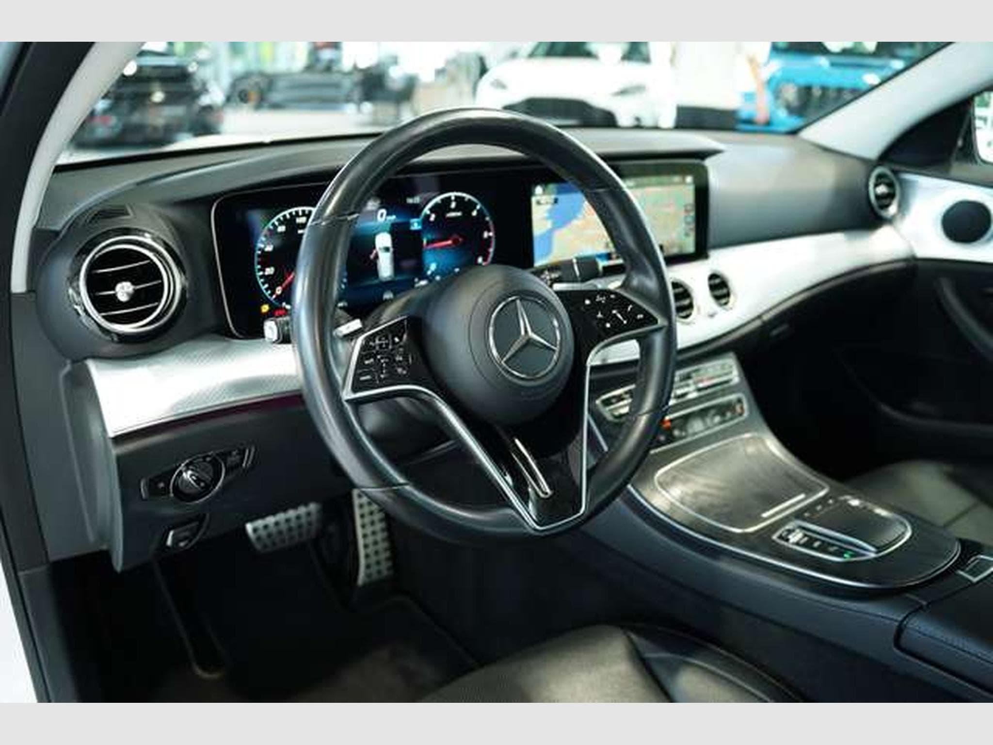 Mercedes E 400 d 4M All-Terrain *Memory *Pano *AHK *LUFT (2021) - Photo 27