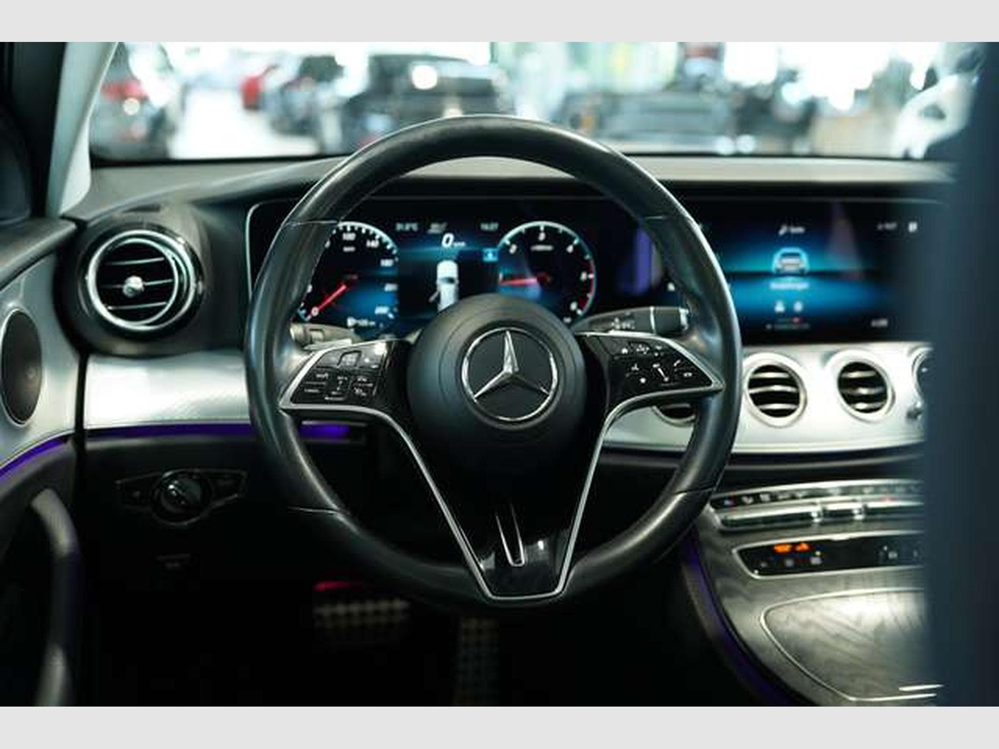 Mercedes E 400 d 4M All-Terrain *Memory *Pano *AHK *LUFT (2021) - Photo 40
