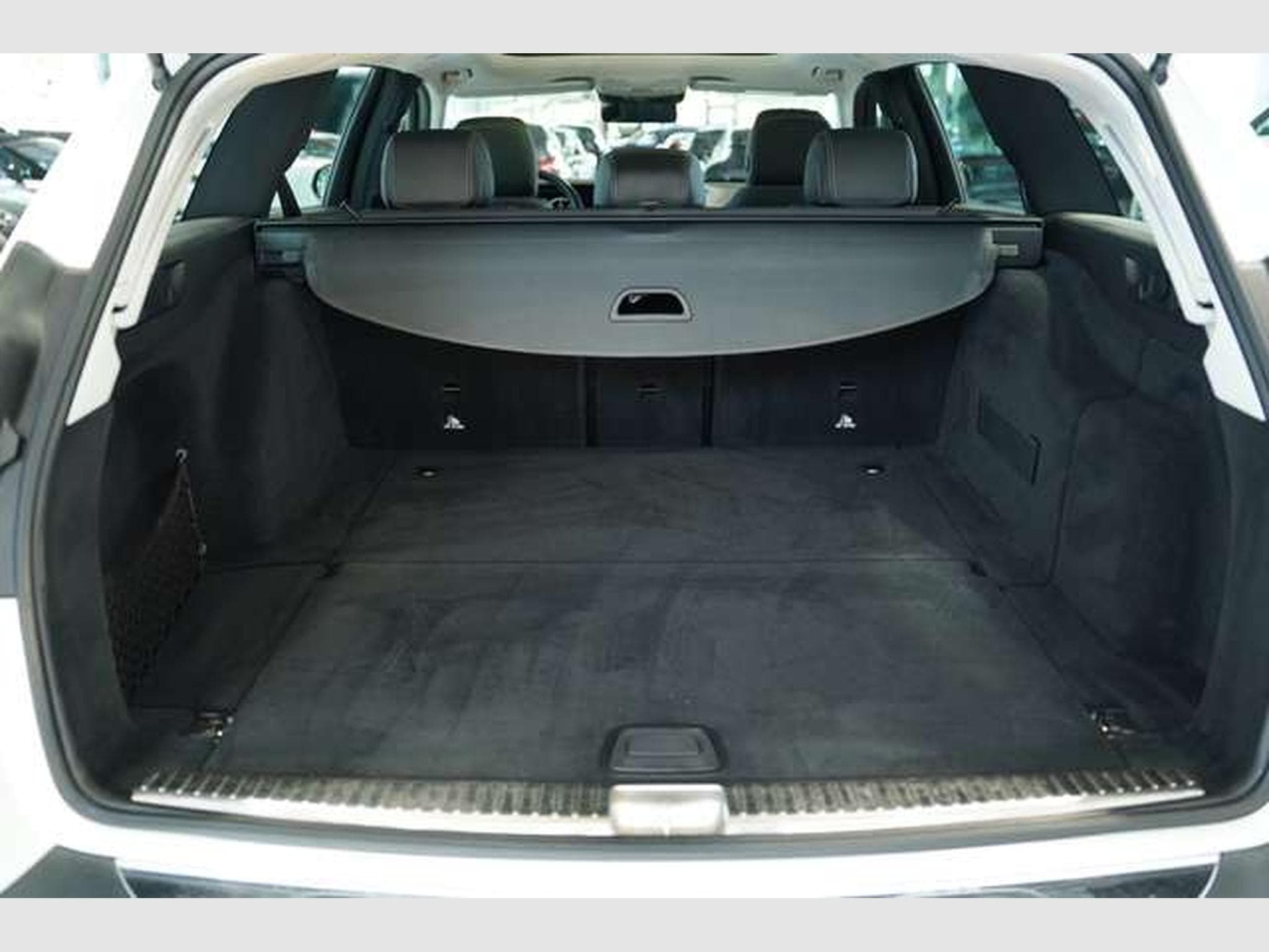 Mercedes E 400 d 4M All-Terrain *Memory *Pano *AHK *LUFT (2021) - Photo 41