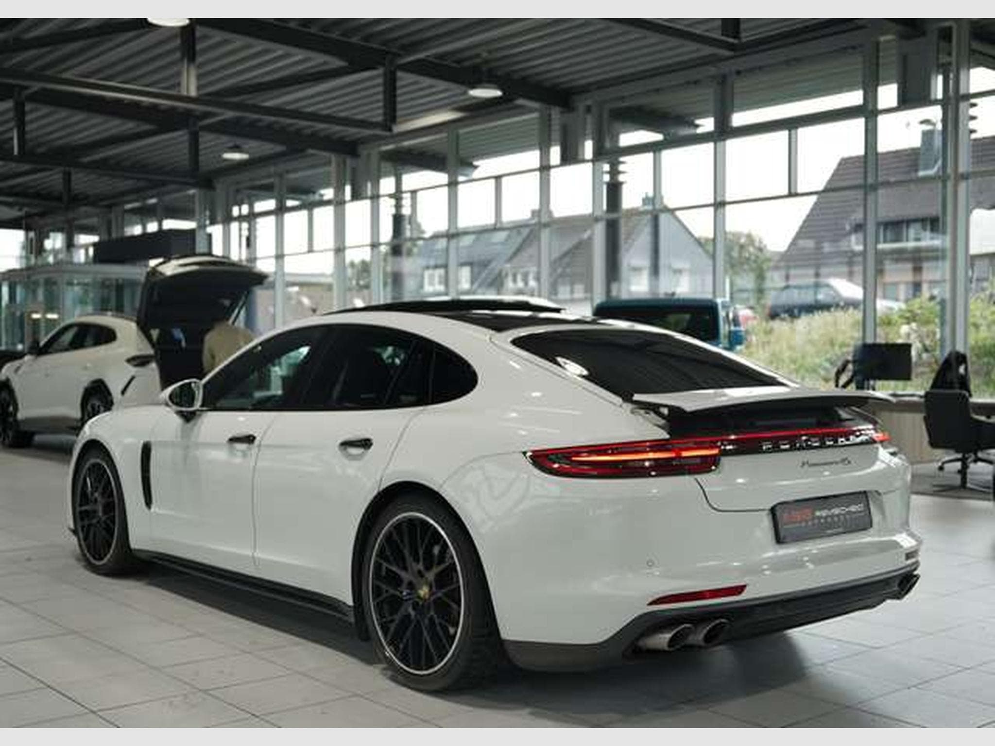 Porsche Panamera 4 S Diesel *21 *Pano*Chrono*ACC*LUFT (2017) - Photo 10