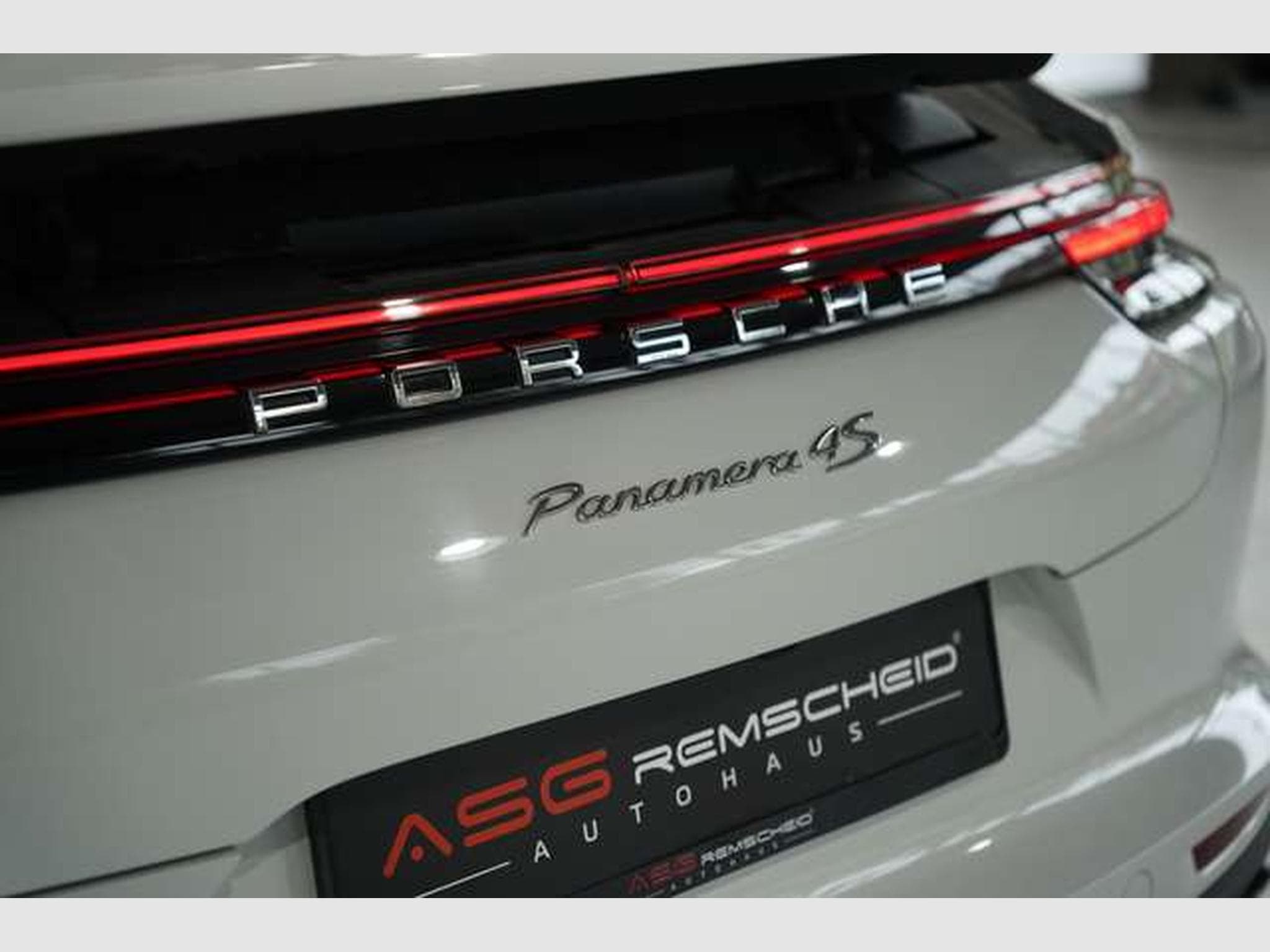 Porsche Panamera 4 S Diesel *21 *Pano*Chrono*ACC*LUFT (2017) - Photo 13