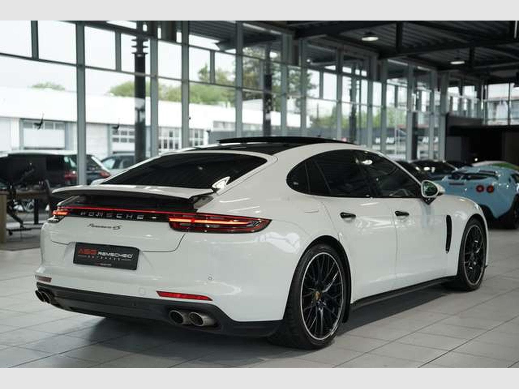 Porsche Panamera 4 S Diesel *21 *Pano*Chrono*ACC*LUFT (2017) - Photo 8