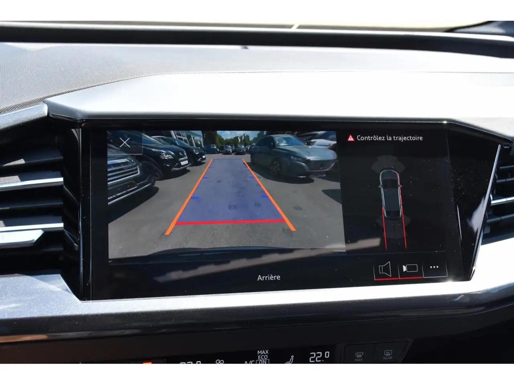 Audi e-tron (2024) - Photo 18