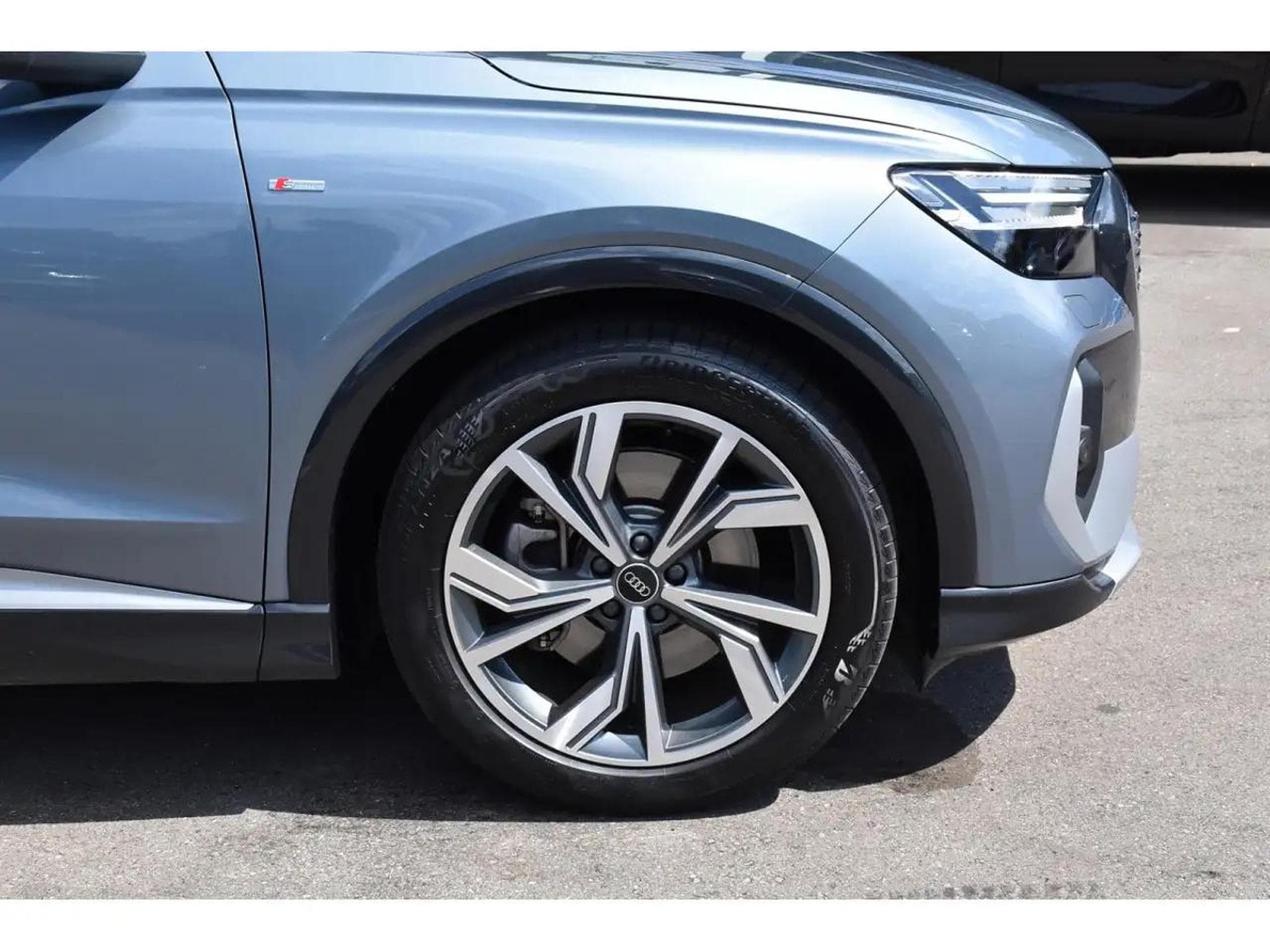 Audi e-tron (2024) - Photo 6