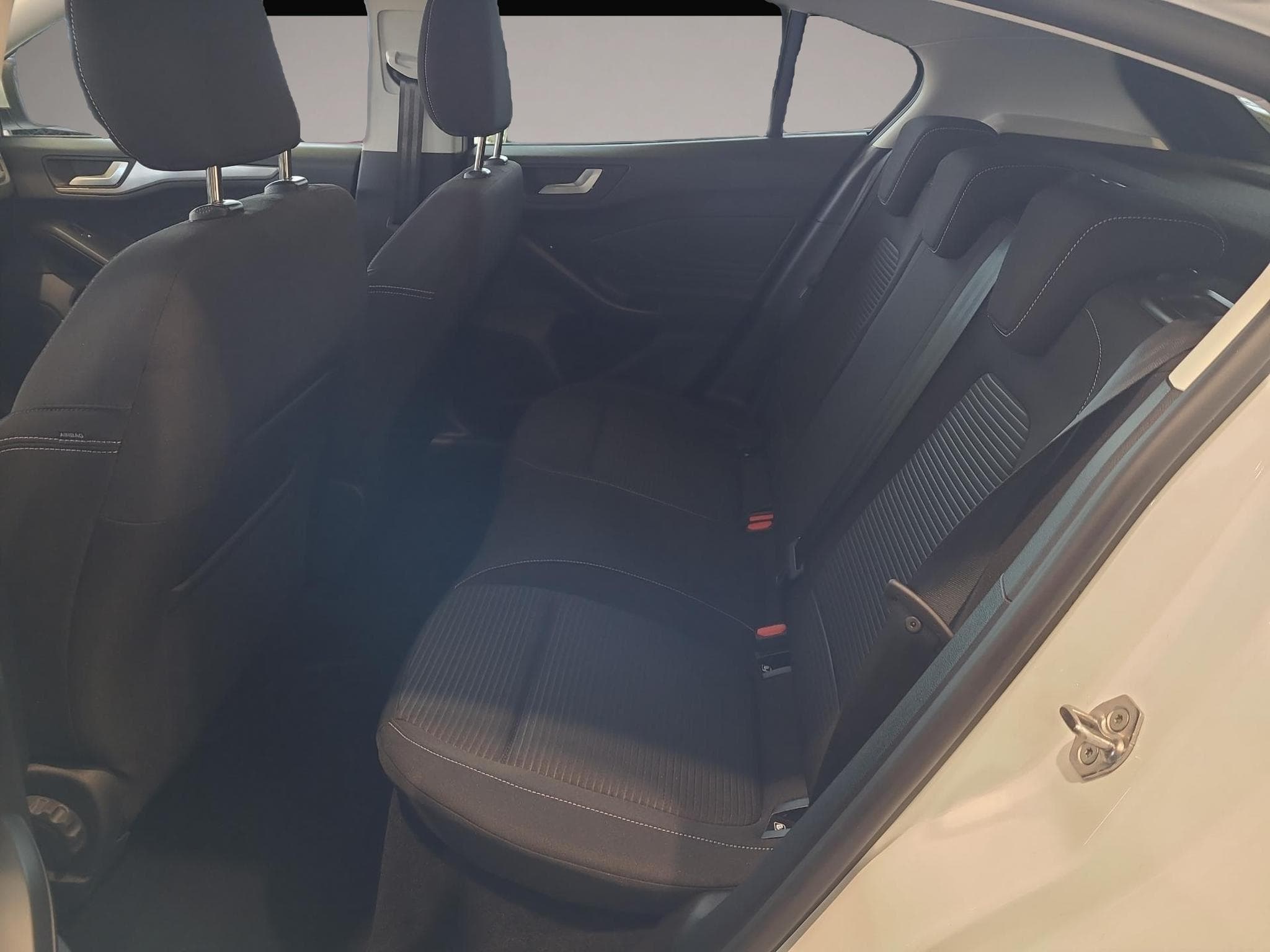 Ford Focus (2026) - Photo 6