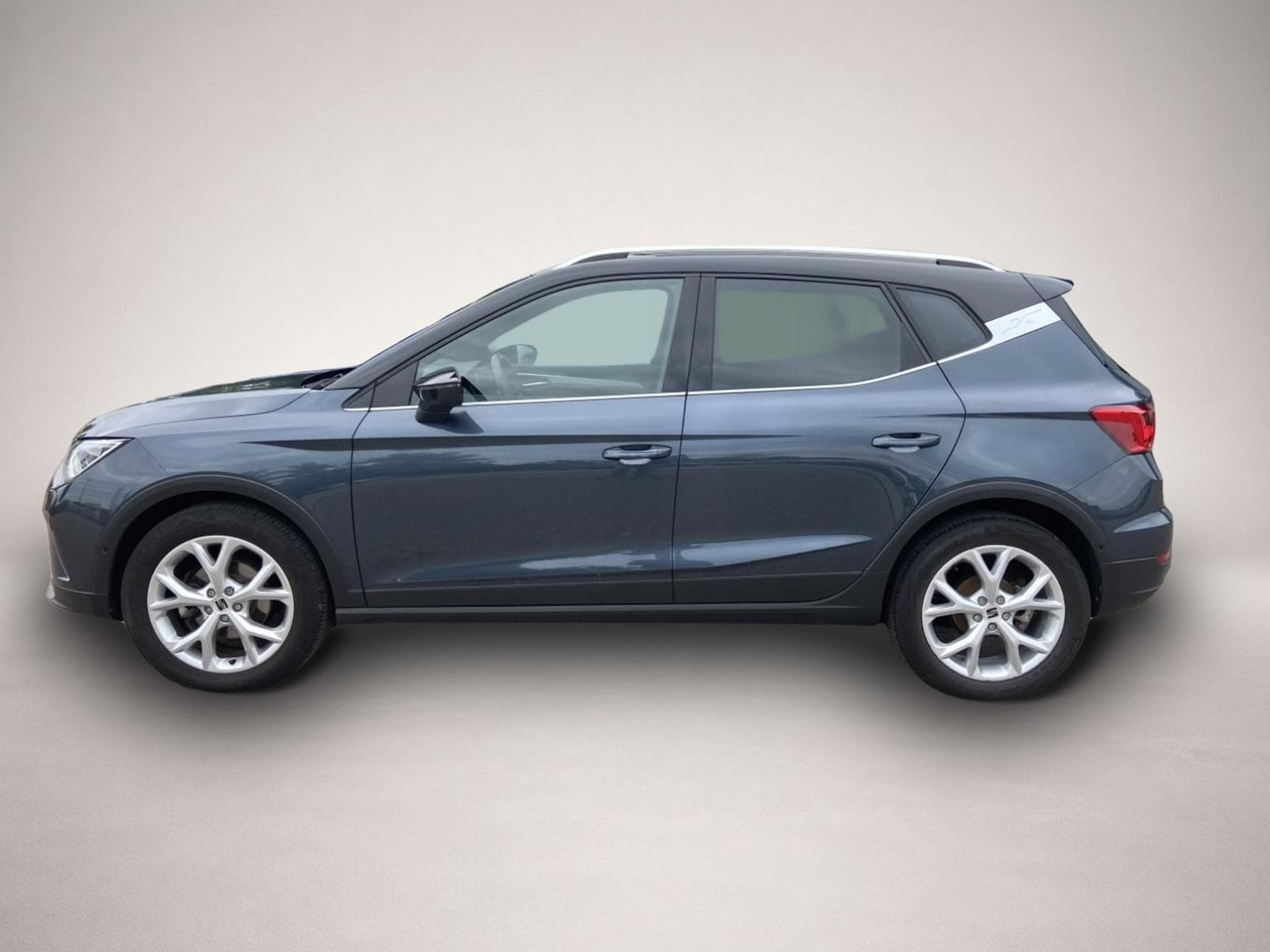 Seat Arona (2023) - Photo 2