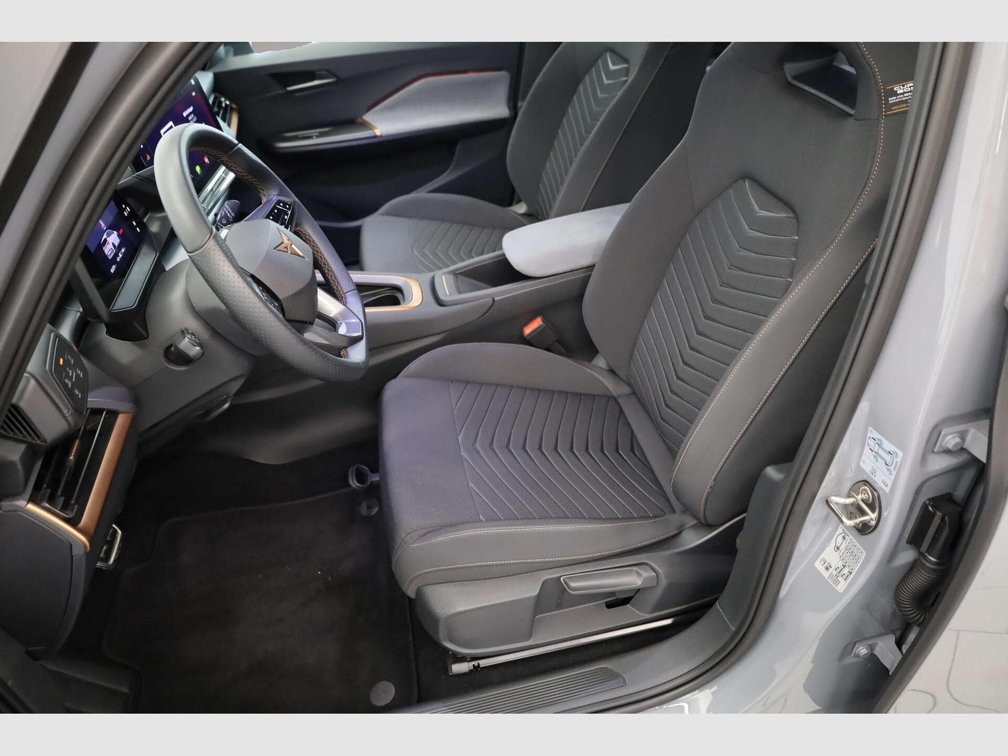 Cupra Born (2024) - Photo 5