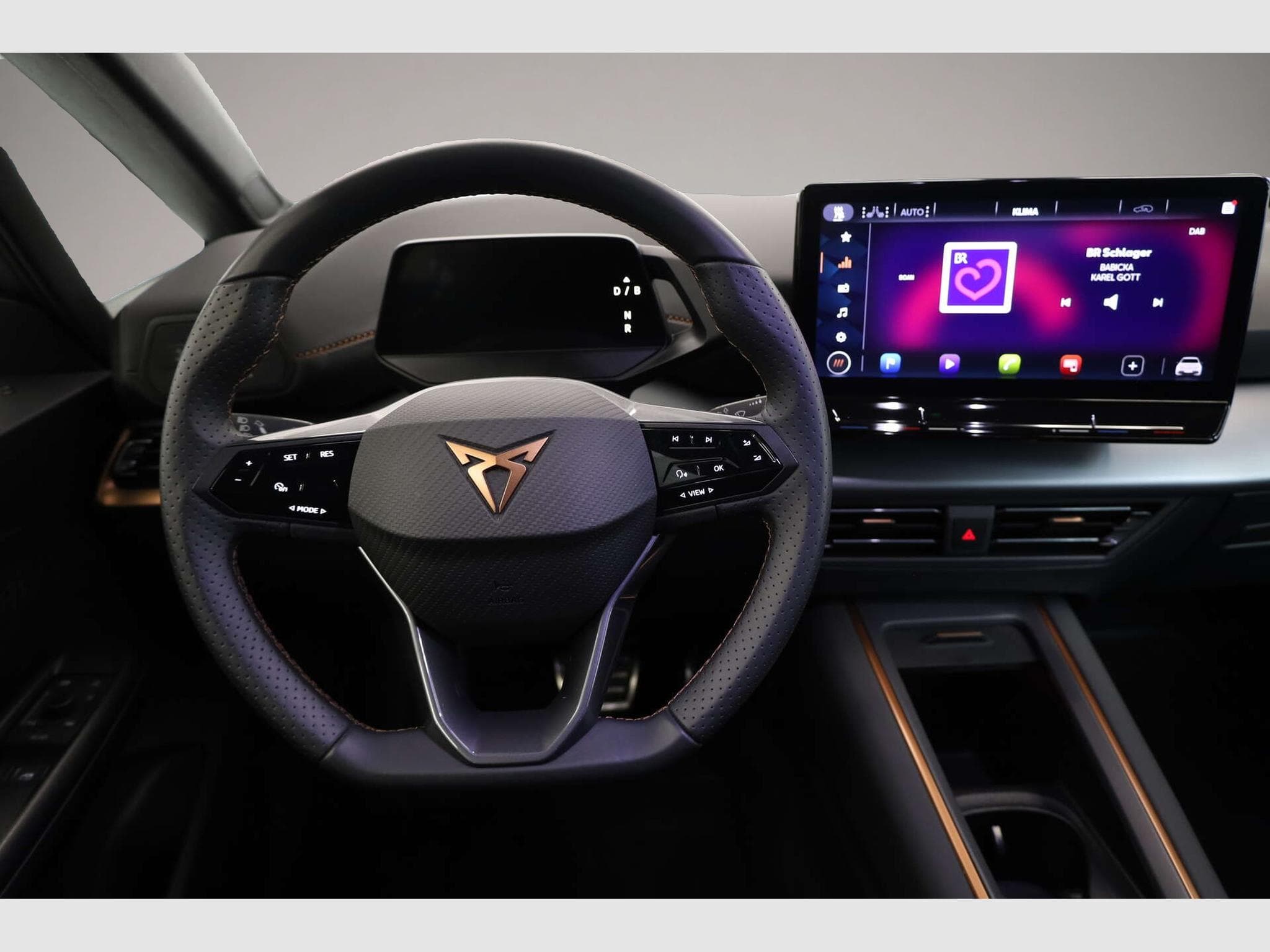 Cupra Born (2024) - Photo 7