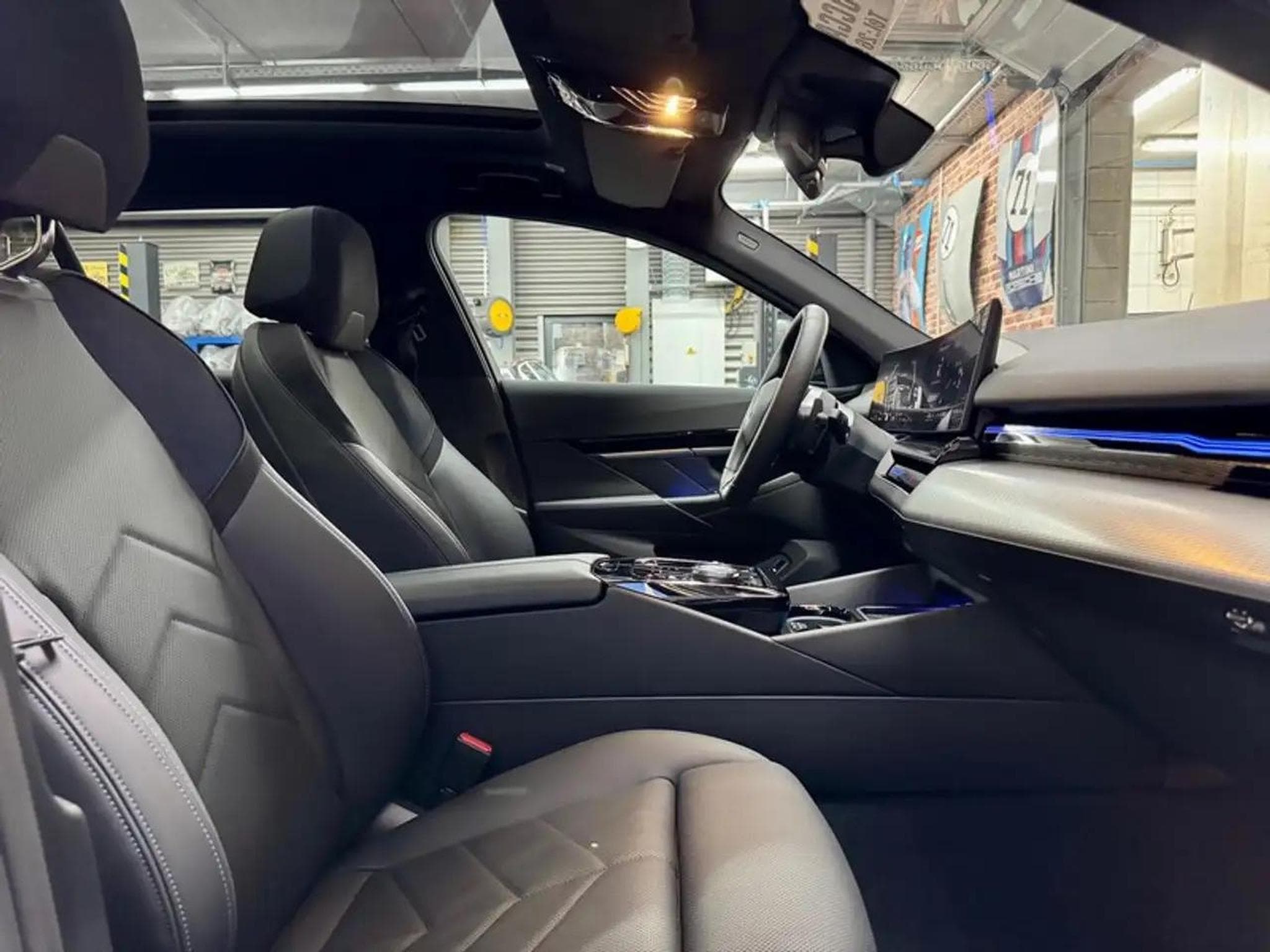 BMW 540 (2025) - Photo 8