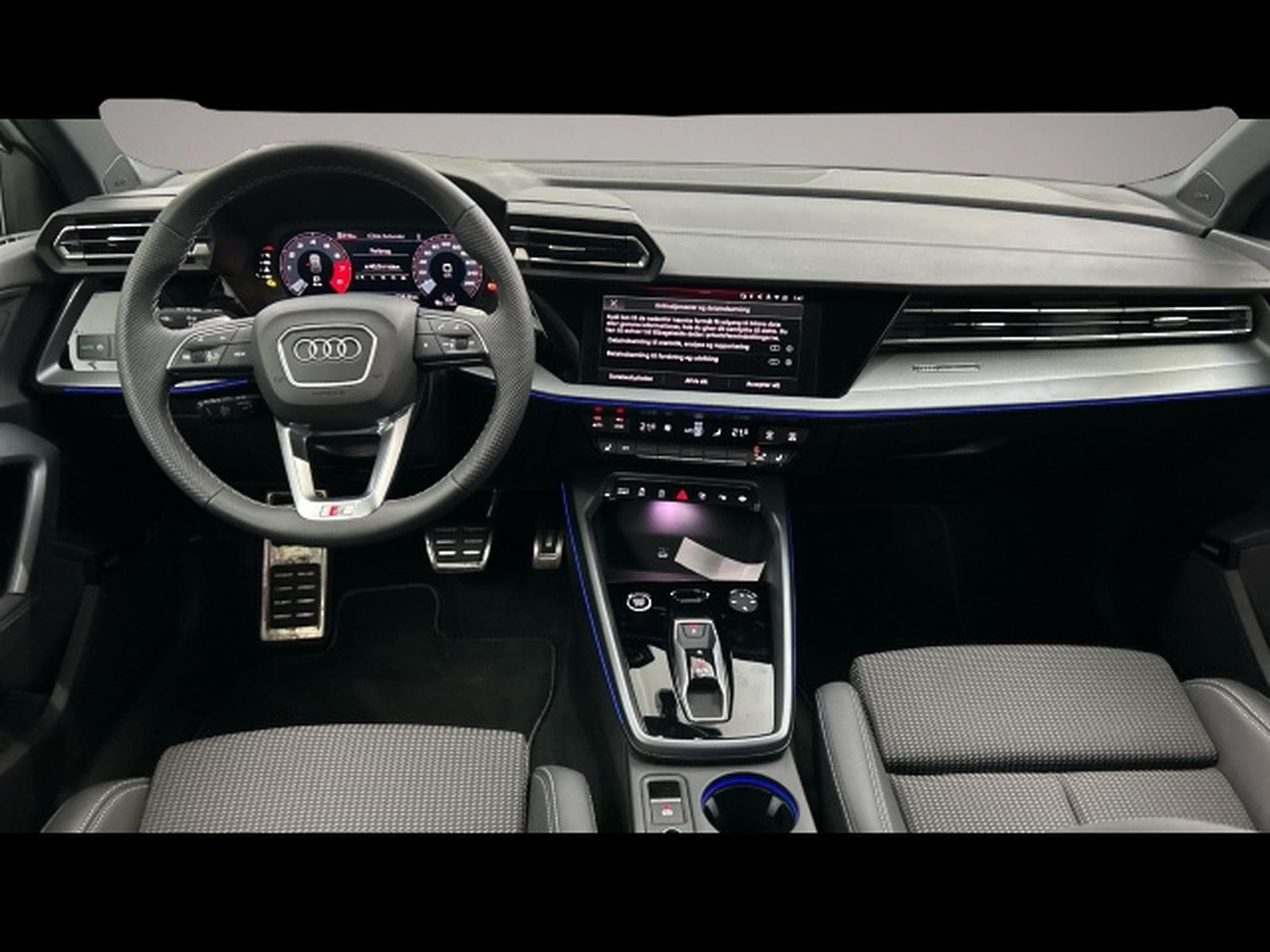 Audi A3 (2025) - Photo 5