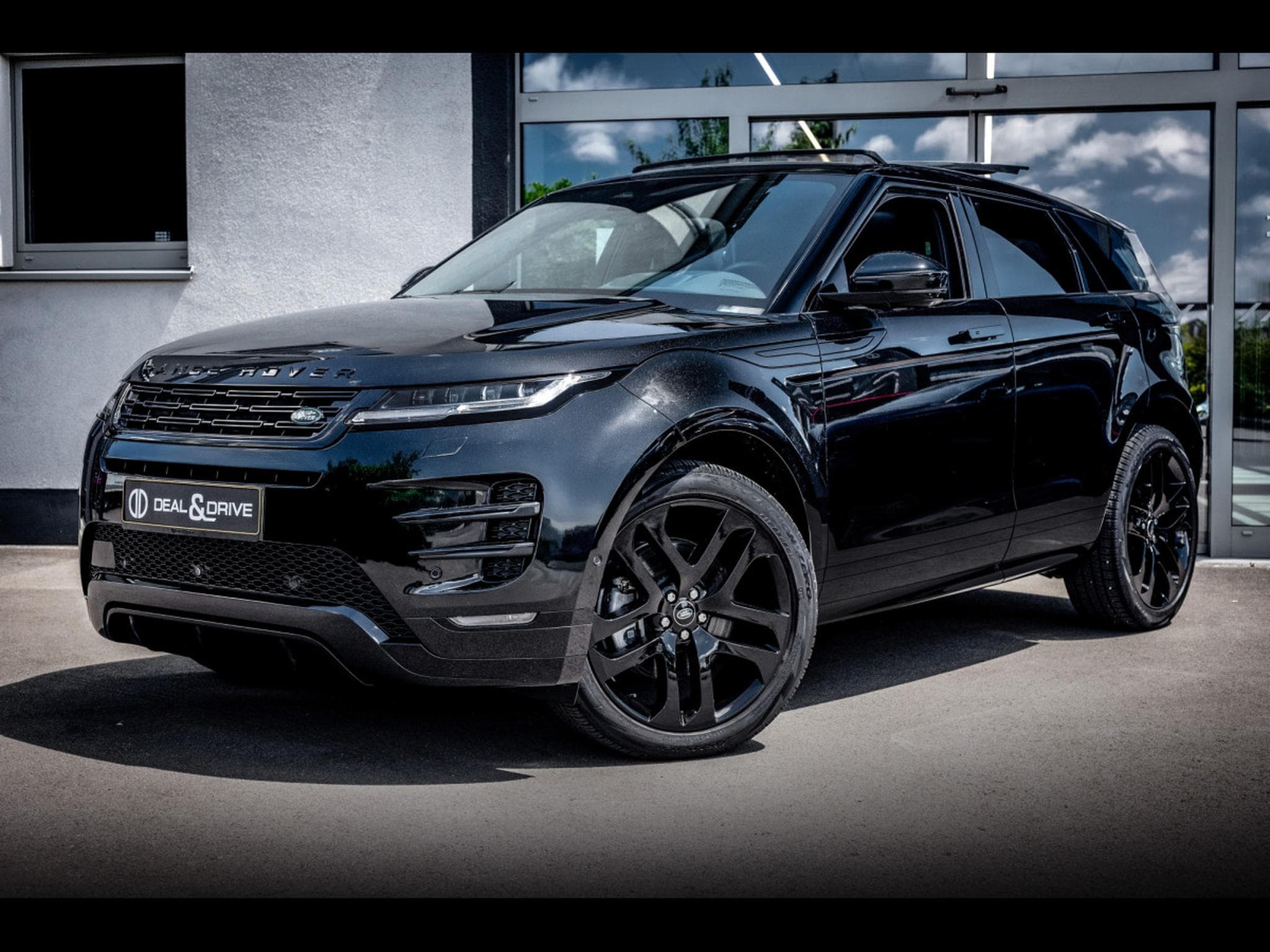 Land-Rover Range Rover Evoque D200 MHEV HSE AWD – PACK BLACK (2024) - Photo 1
