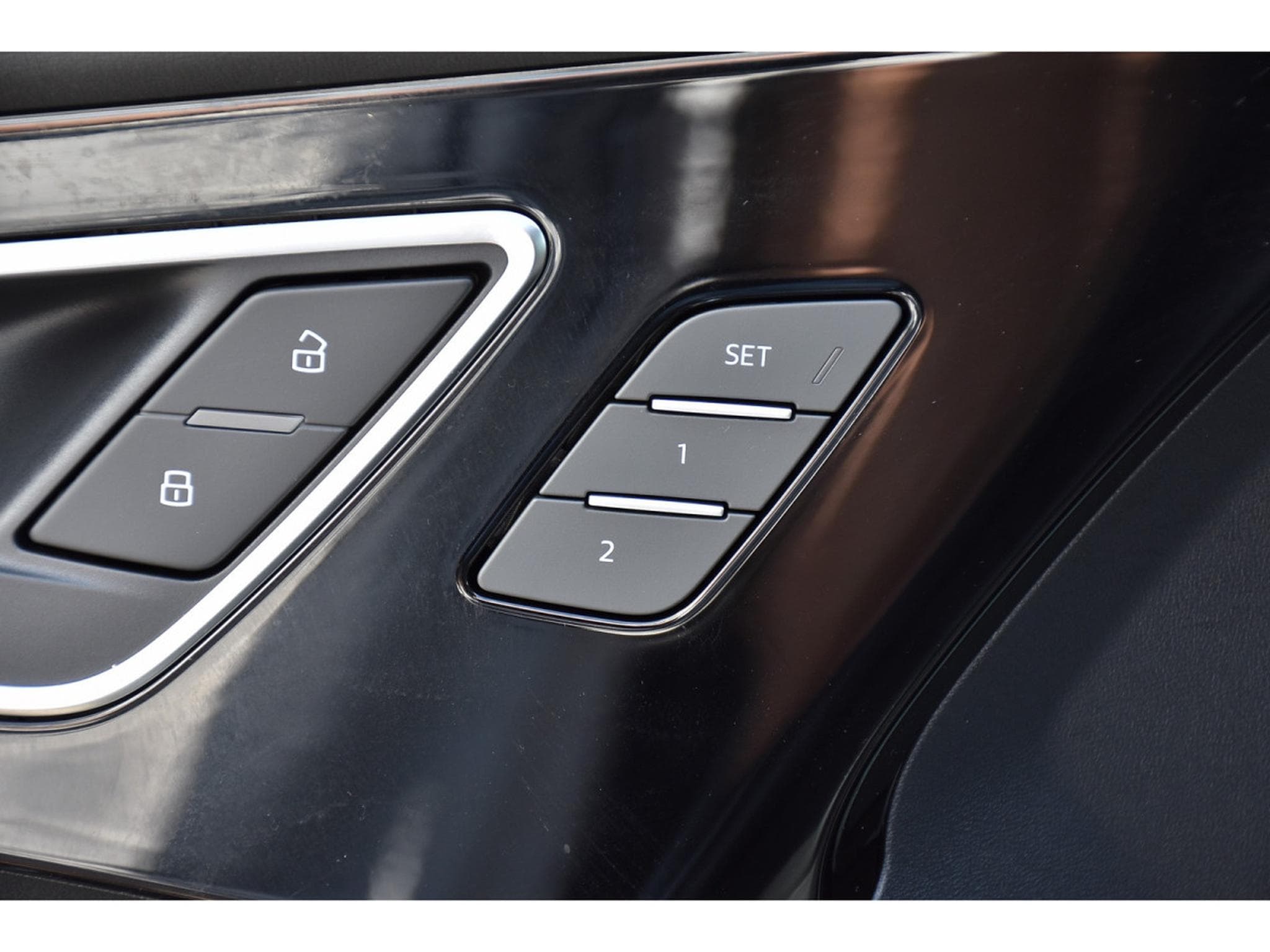 Audi Q4 e-tron Sportback 40 S-Line PANO CUIR MEMO ACC SIDE MATRIX HUD (2024) - Photo 18