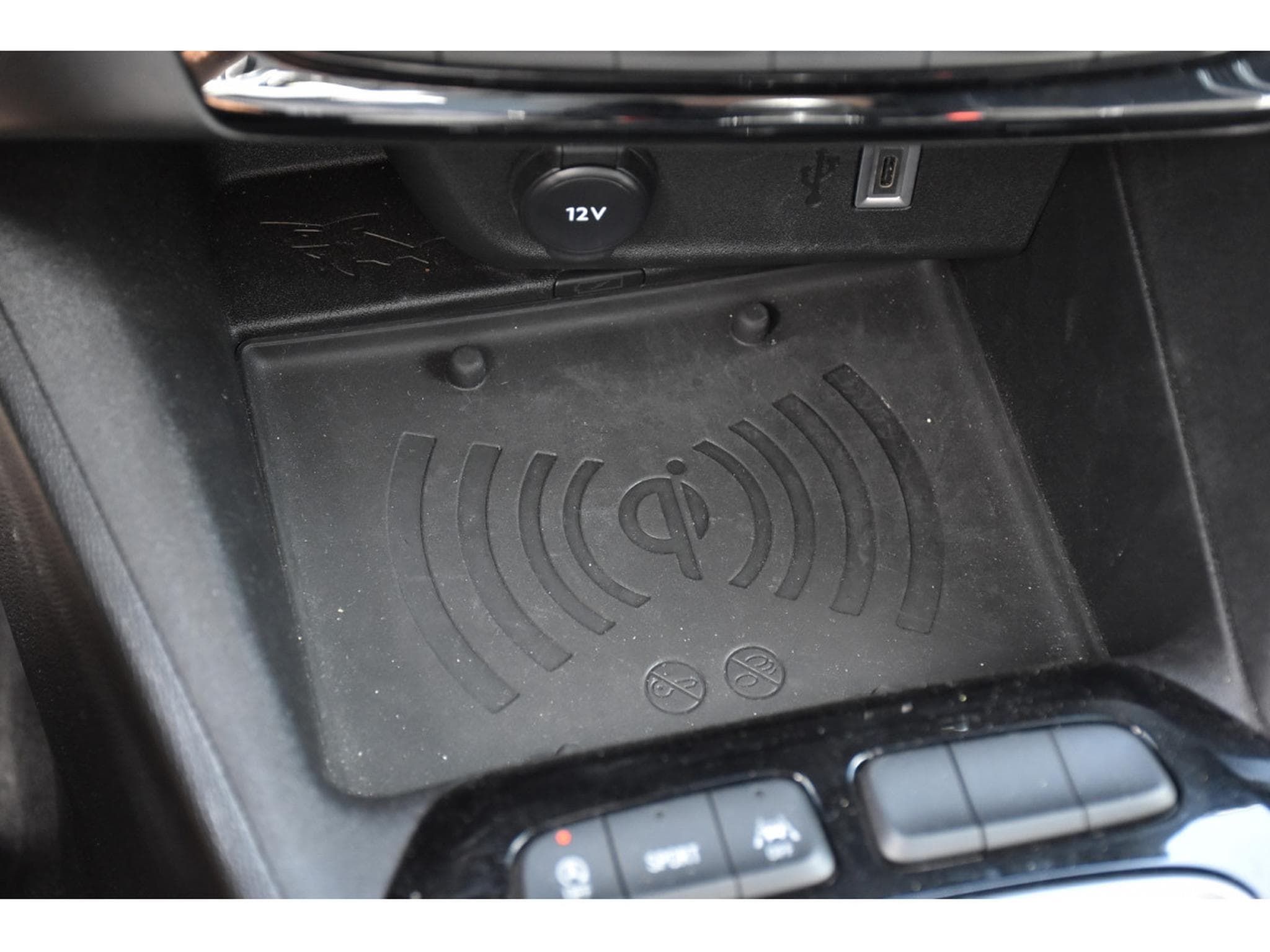 Opel Corsa 1.2 Turbo GS REGUL LANE SIDE GPS CAM KEYLESS 1° MAIN (2025) - Photo 22