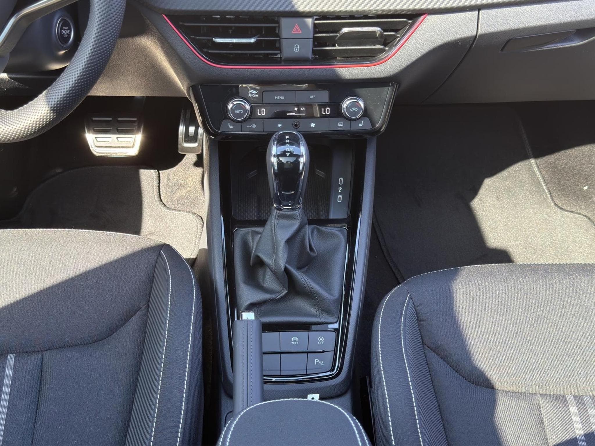 Skoda Kamiq Monte Carlo (2026) - Photo 12