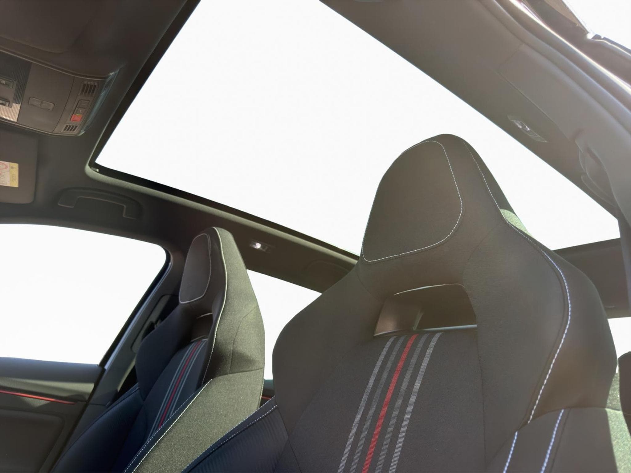 Skoda Kamiq Monte Carlo (2026) - Photo 15
