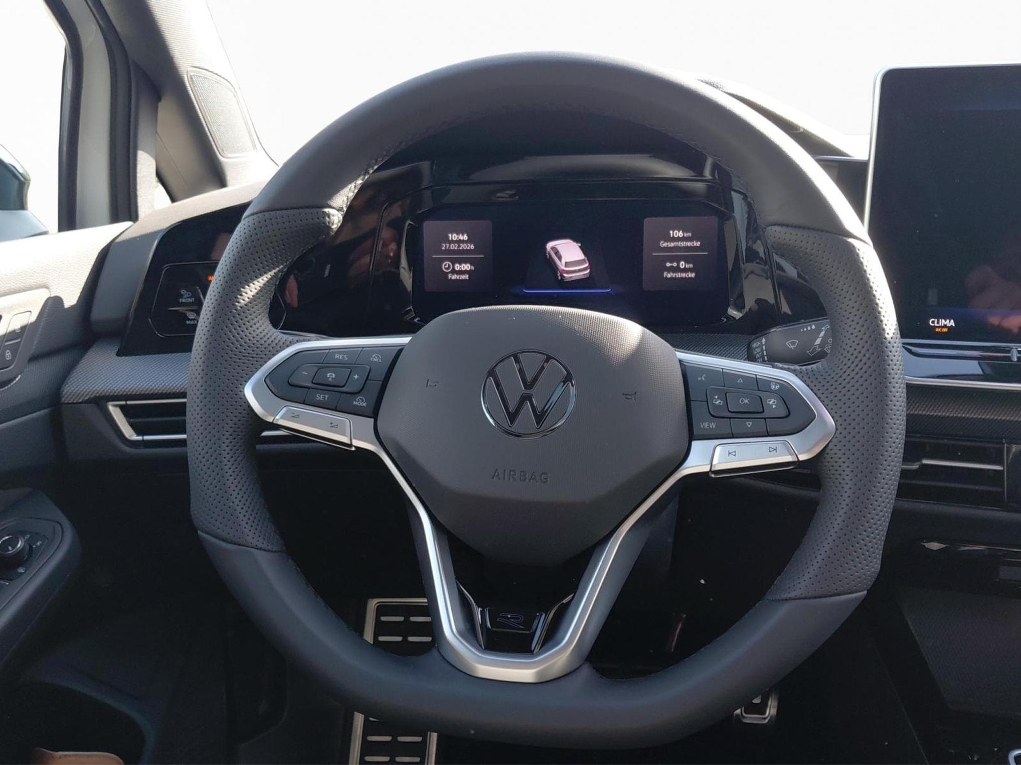 VW Golf R-Line (2026) - Photo 21