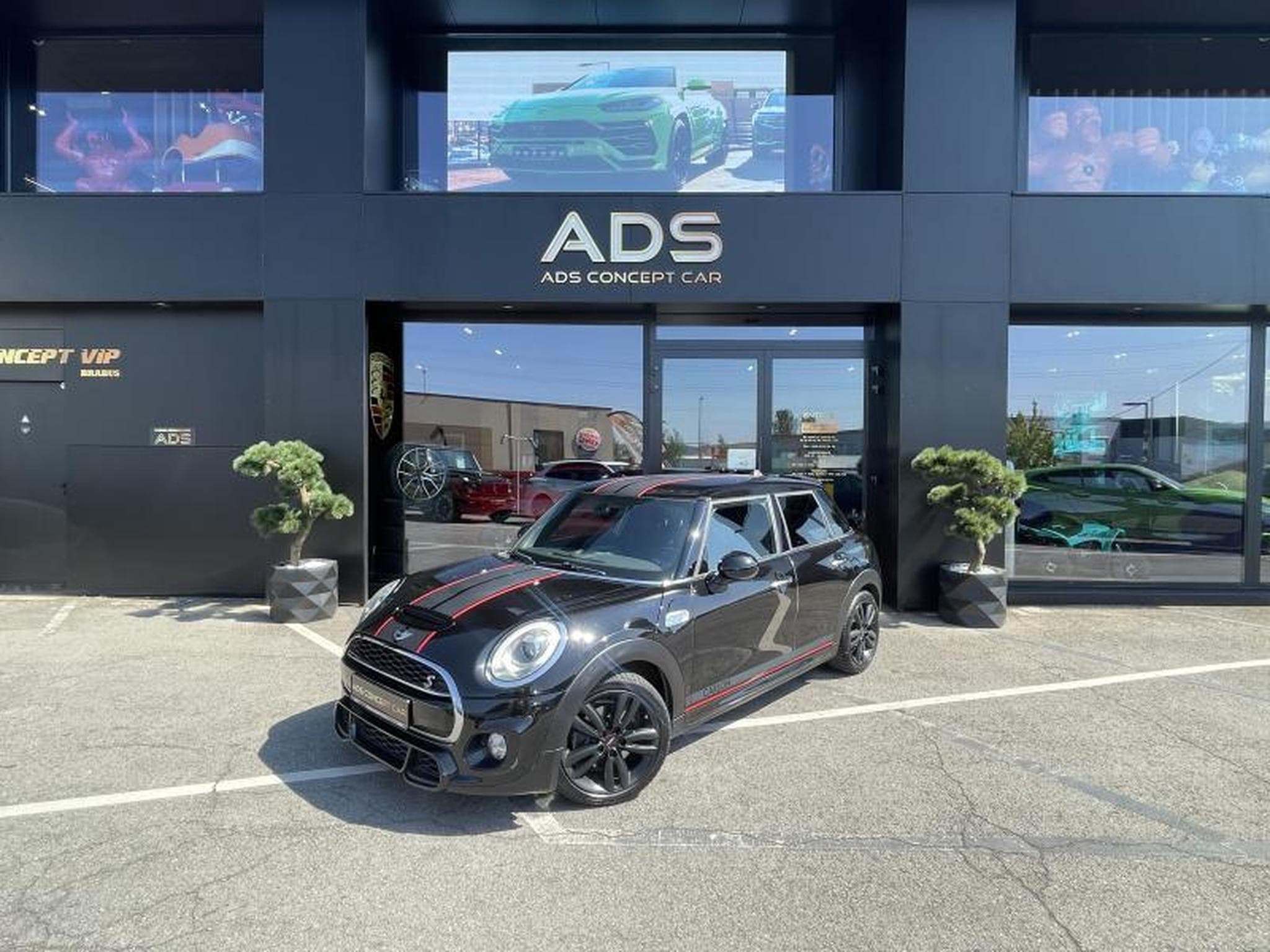 MINI Cooper 5P Kit JCW (2016) - Photo 1