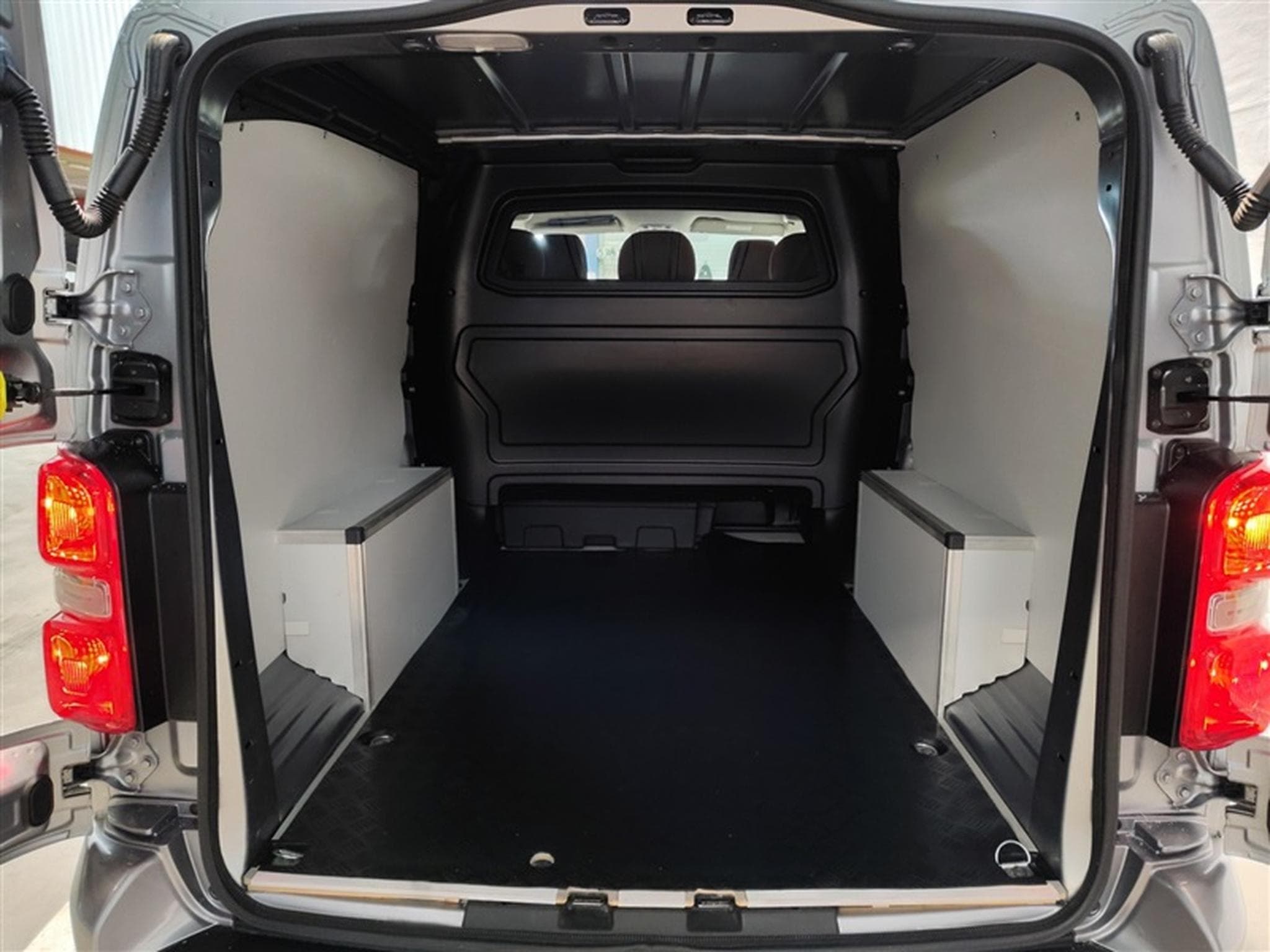 Citroen Jumpy 2.0 BlueHDi L2 Easy Pack Double Cabine *NAVI/CAM360/JA17* (2021) - Photo 15