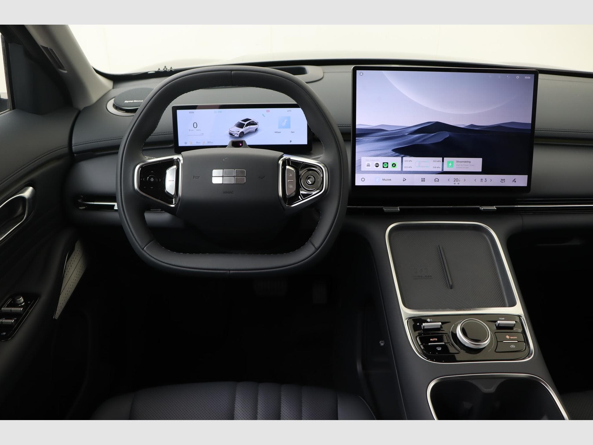 Geely Starray Launch Edition (2026) - Photo 11