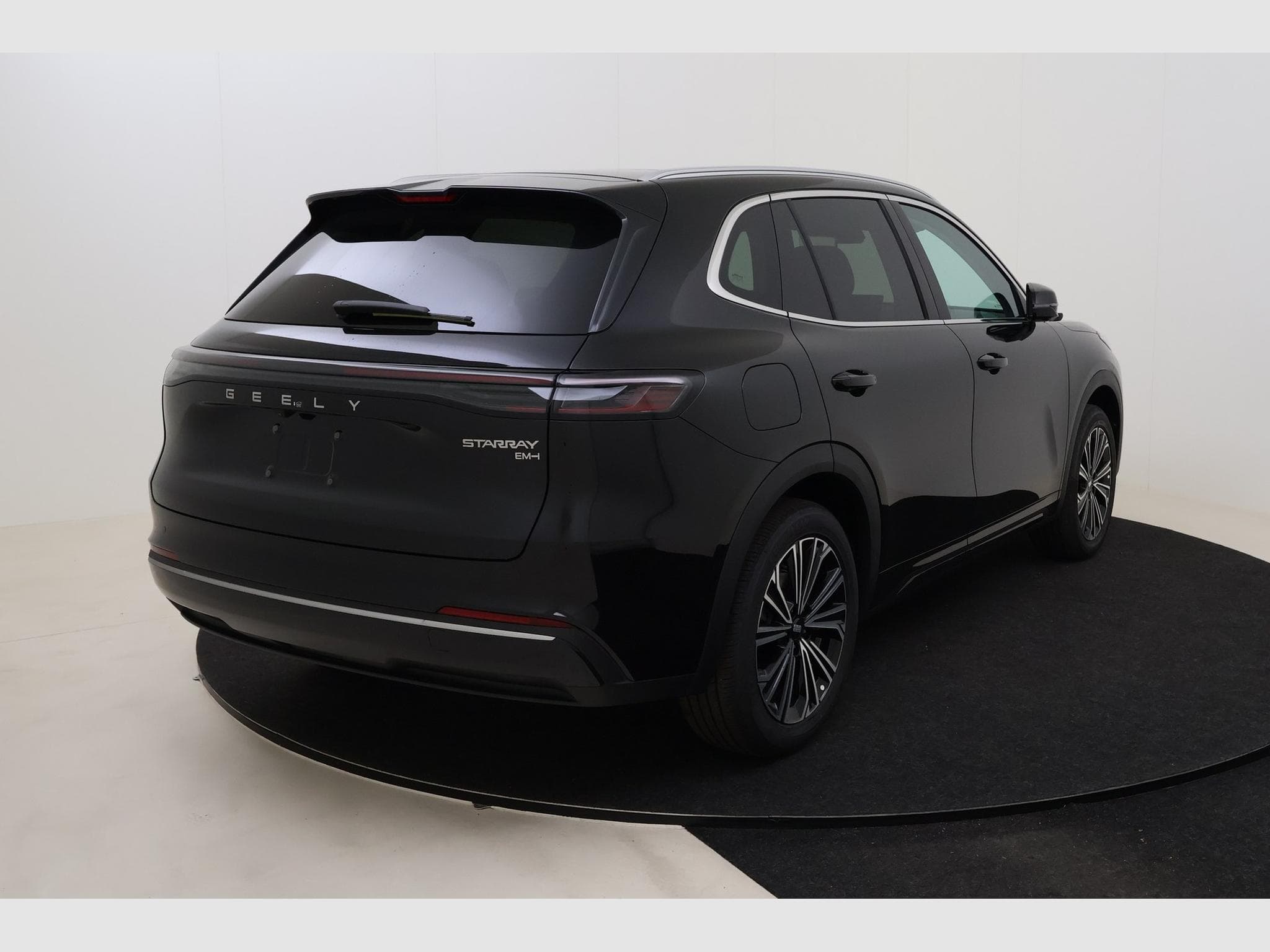 Geely Starray Launch Edition (2026) - Photo 6