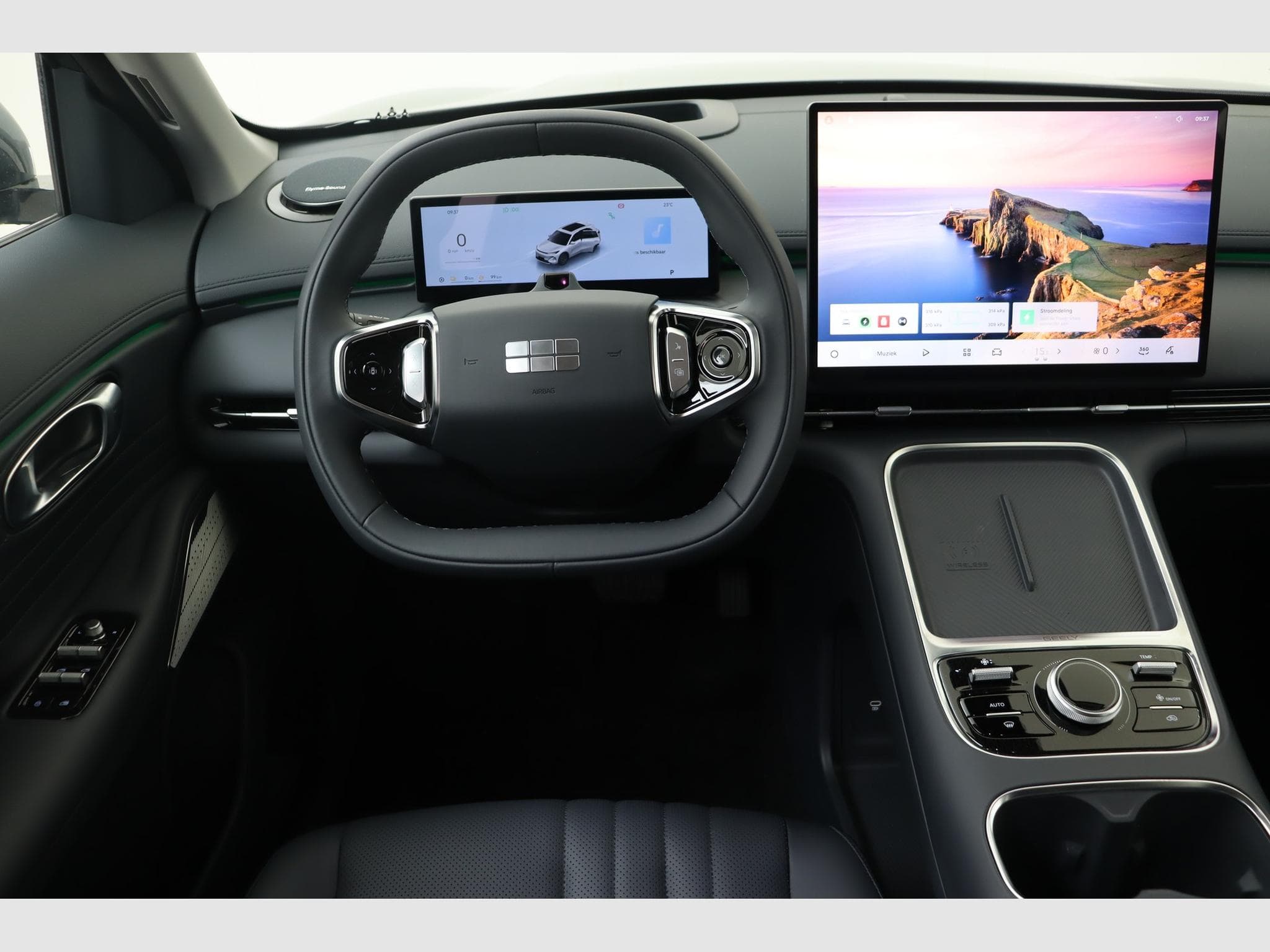 Geely Starray Launch Edition (2026) - Photo 11