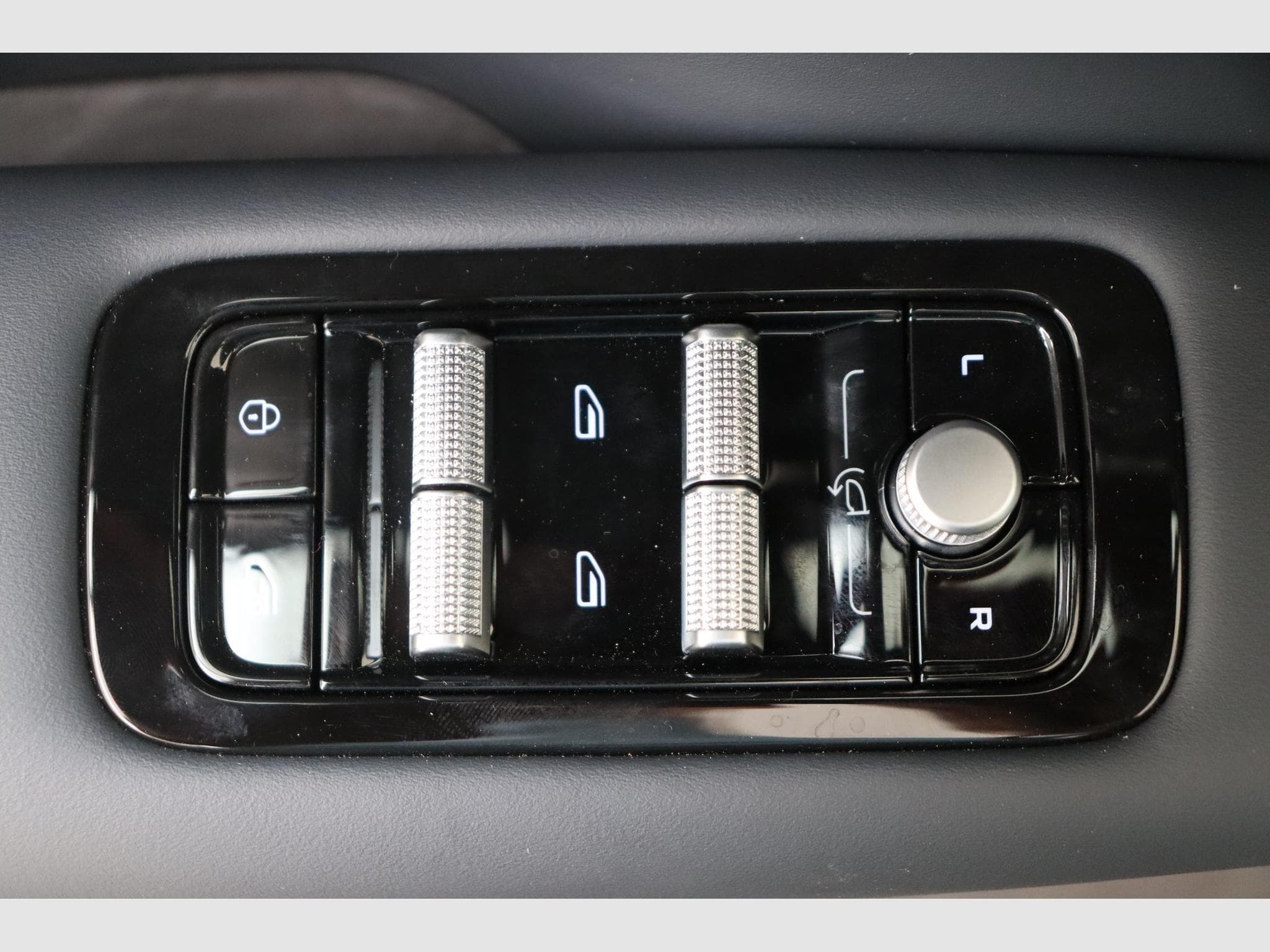 Geely Starray Launch Edition (2026) - Photo 17