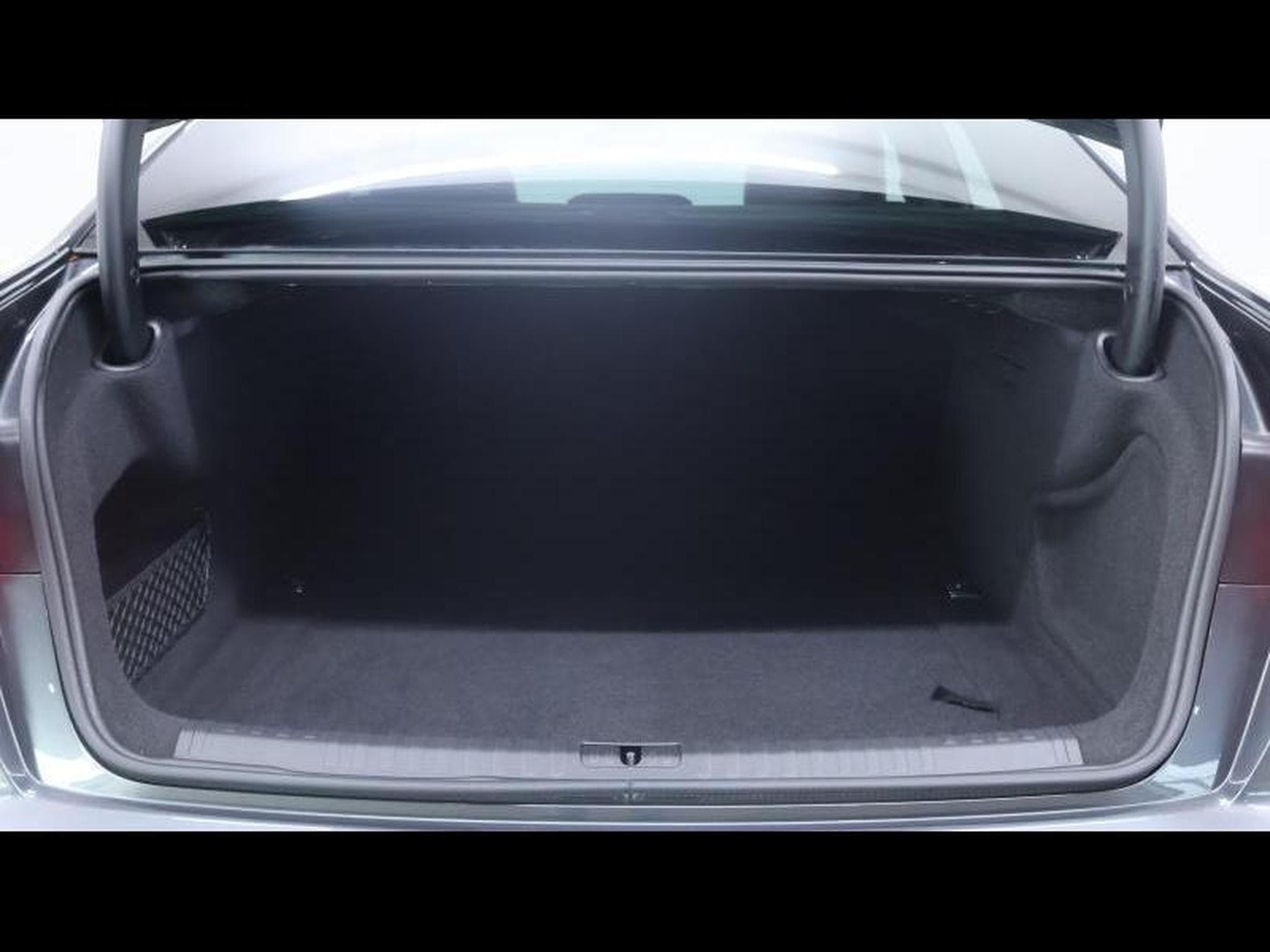Audi A6 Limousine S-Line Edition 35TDI 163 (2024) - Photo 7