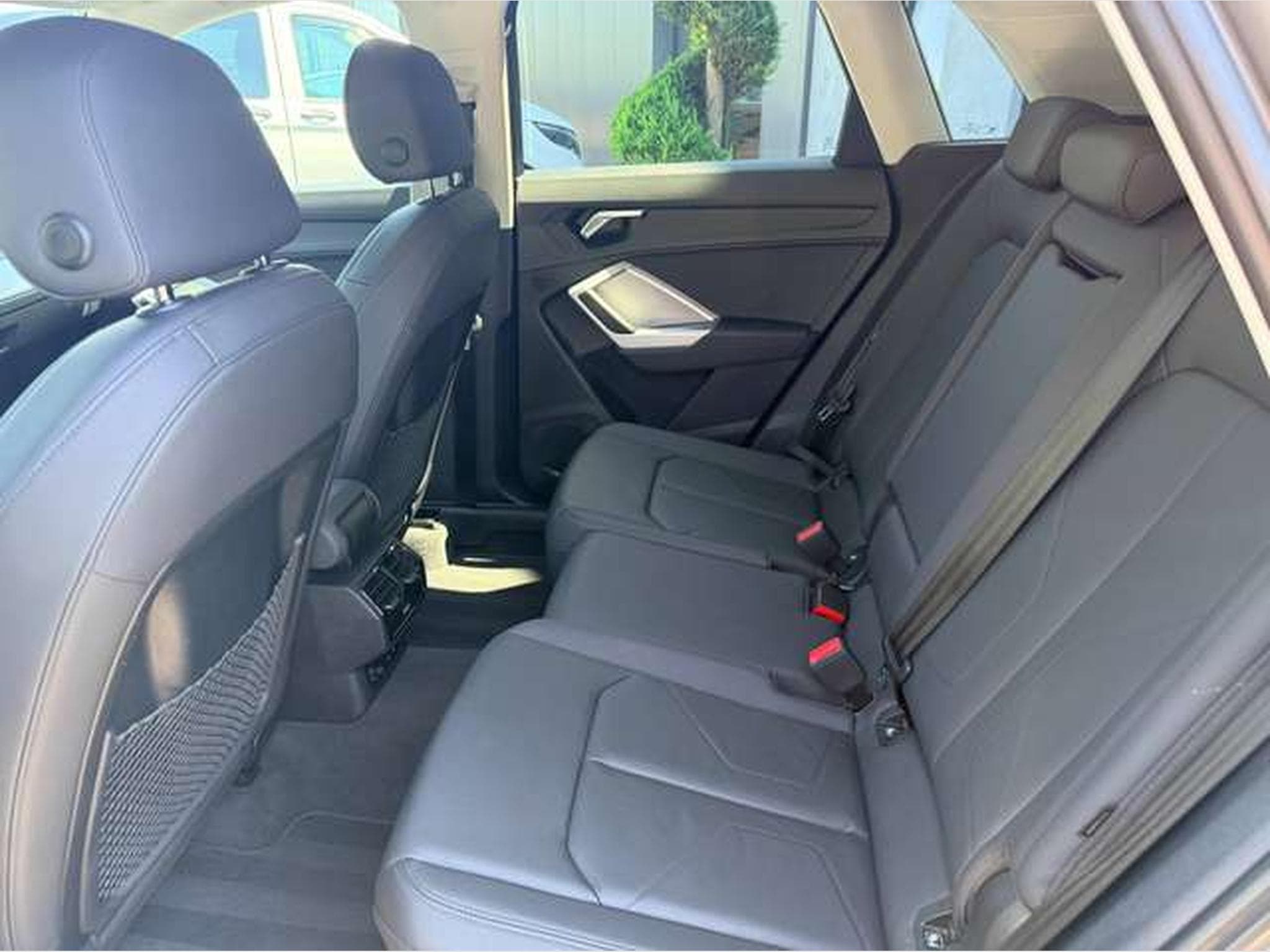 Audi Q3 DIESEL BUSINESS EDITION 150 CV (2021) - Photo 15
