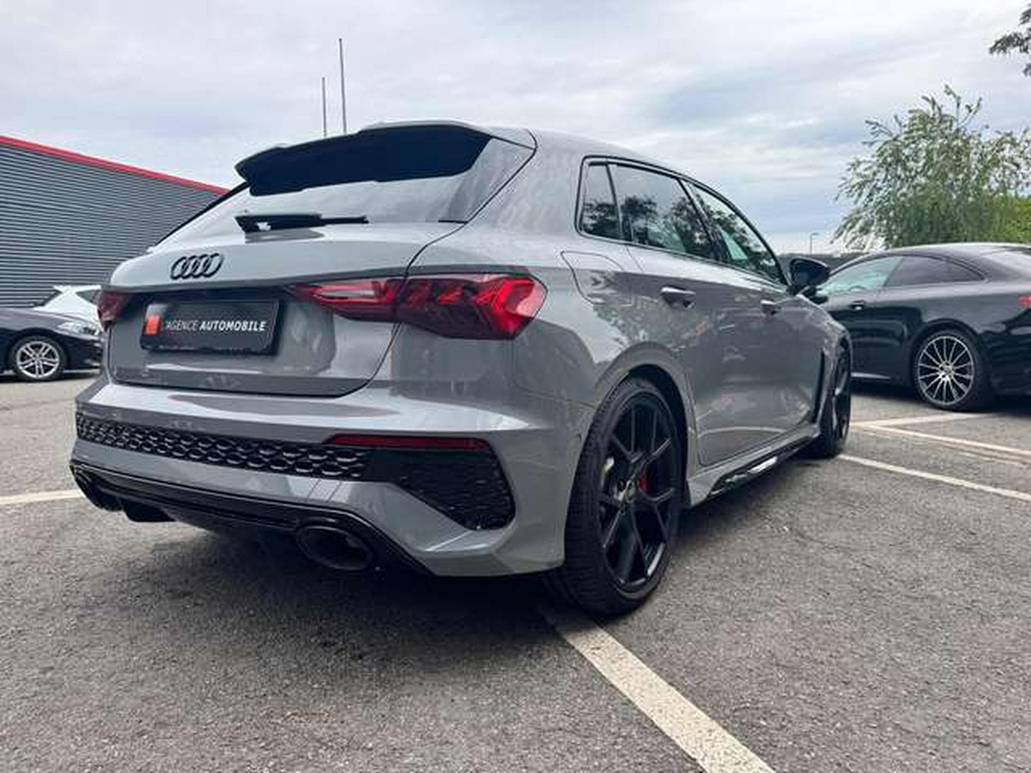Audi RS3 RS3 / AUDI exclusif Nardo grey / TVA déductible (2024) - Photo 5