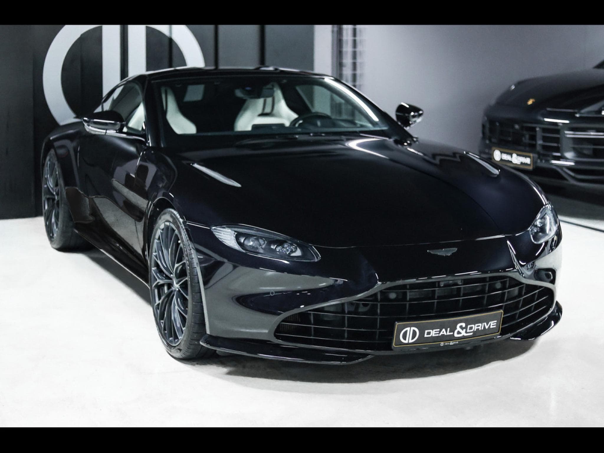 Aston-Martin V8 Vantage COUPE - FULL XPEL (2022) - Photo 6