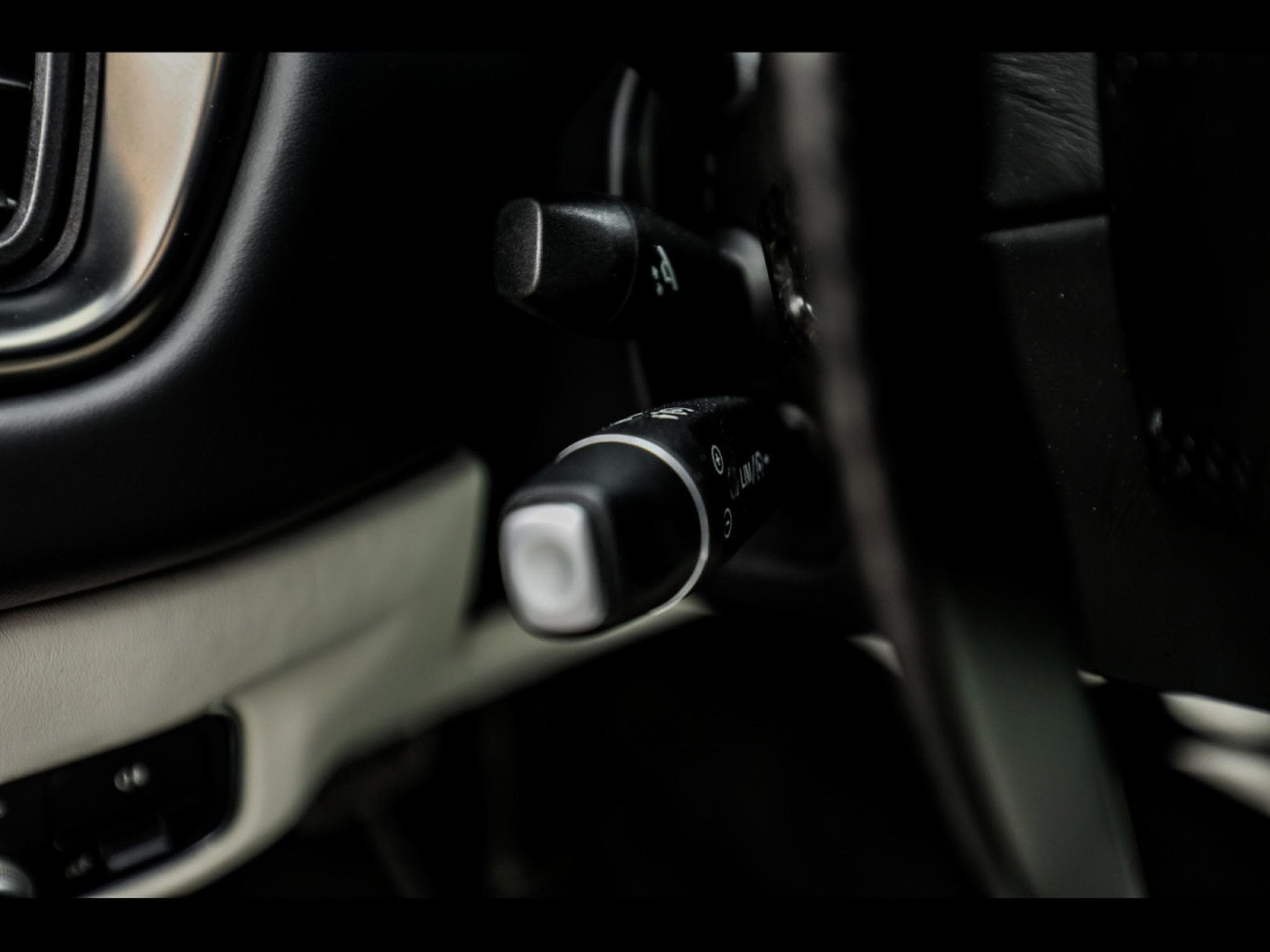 Aston-Martin V8 Vantage VANTAGE COUPE - FULL XPEL (2022) - Photo 17