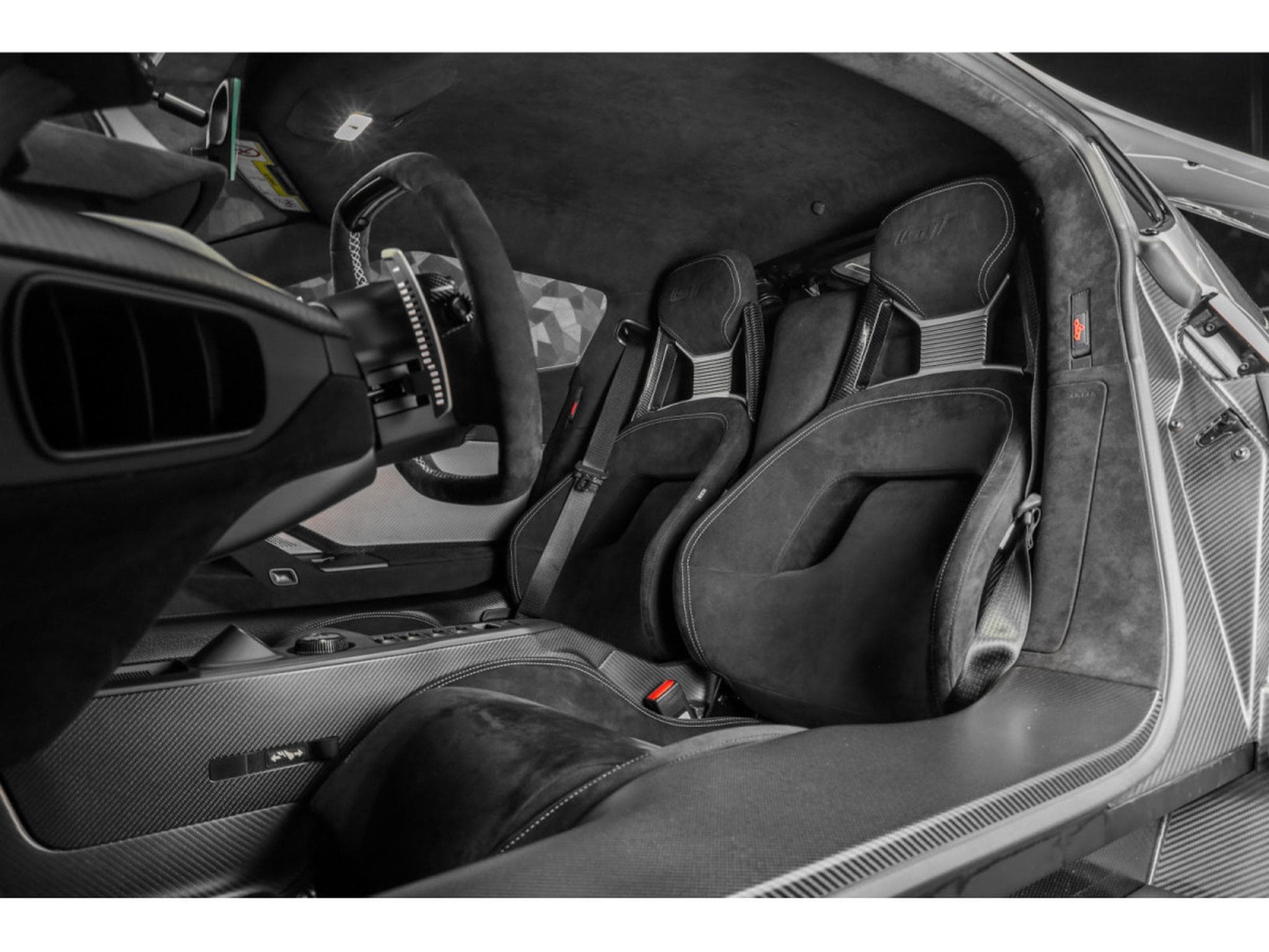 Ford GT Carbon Series - Ingot Silver (2023) - Photo 10