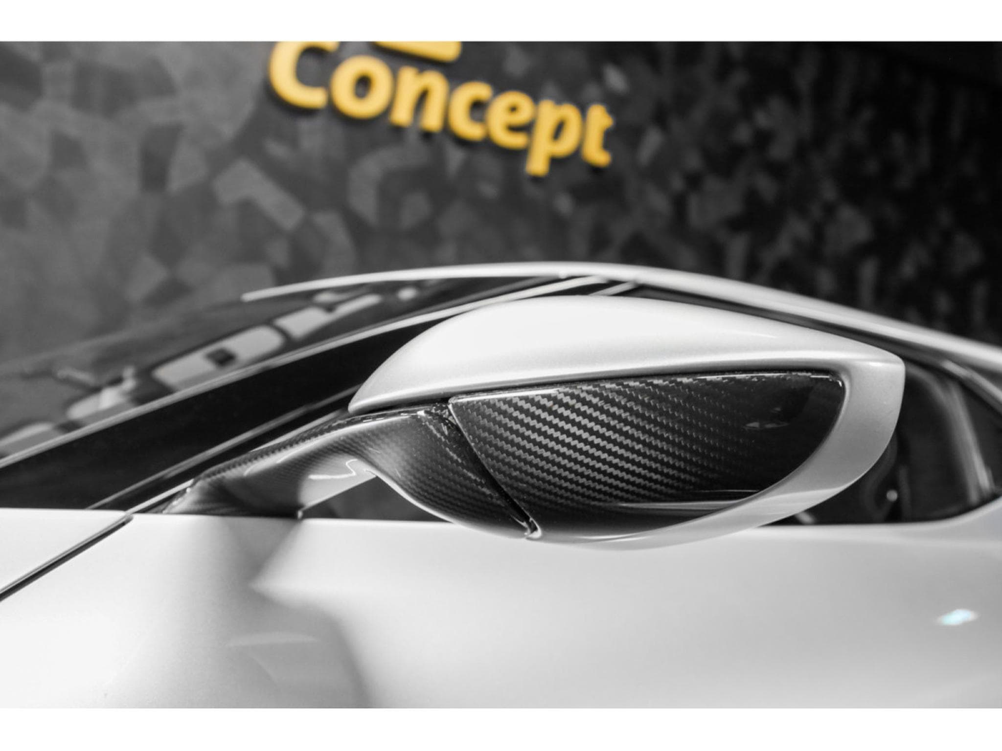 Ford GT Carbon Series - Ingot Silver (2023) - Photo 24