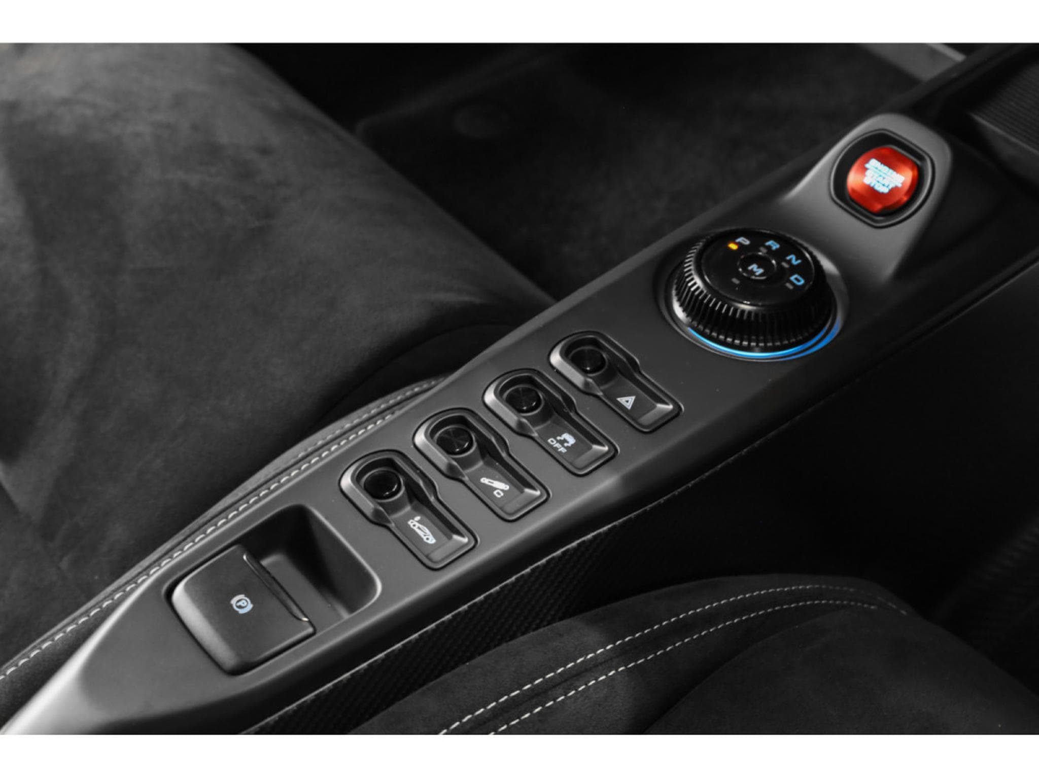 Ford GT Carbon Series - Ingot Silver (2023) - Photo 25