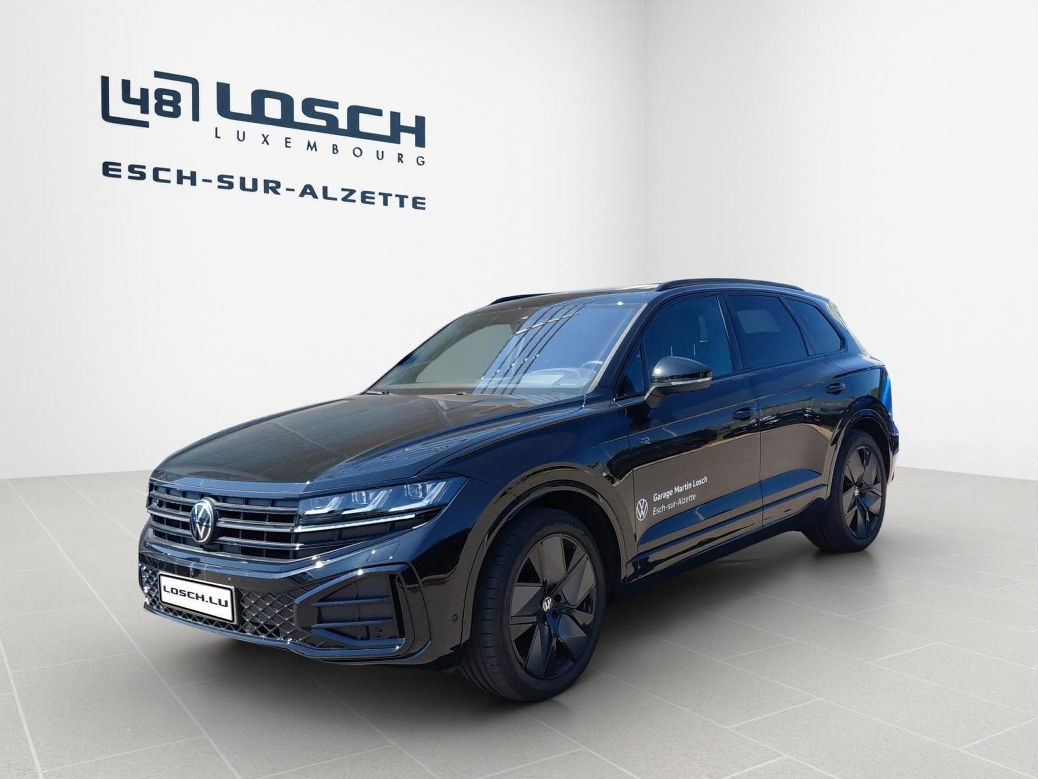 VW Touareg R-Line FINAL EDITION (2026) - Photo 1
