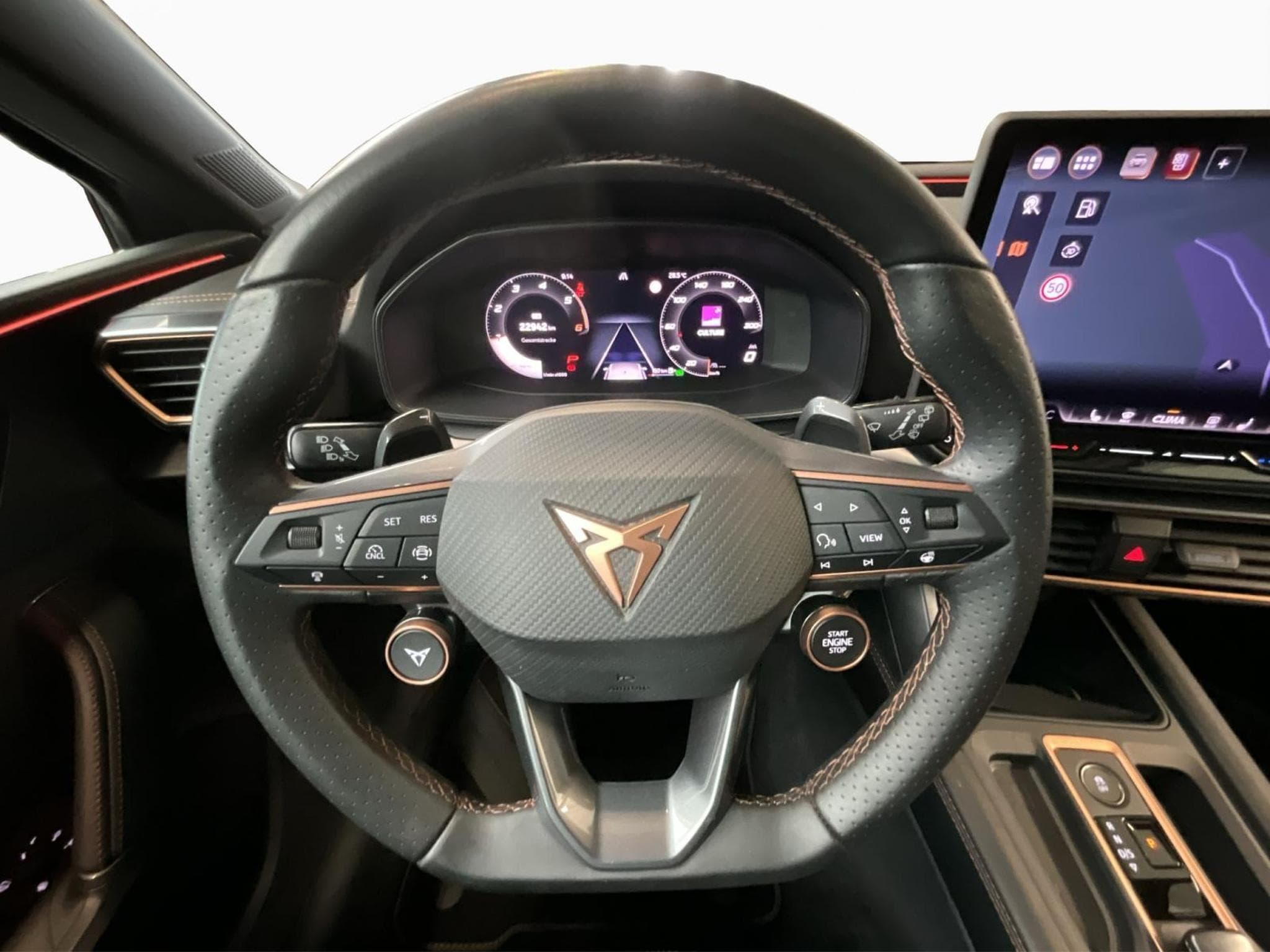 Cupra Leon DSG+Dinamica+Pure-Perf.+Int.-Drive (2025) - Photo 10