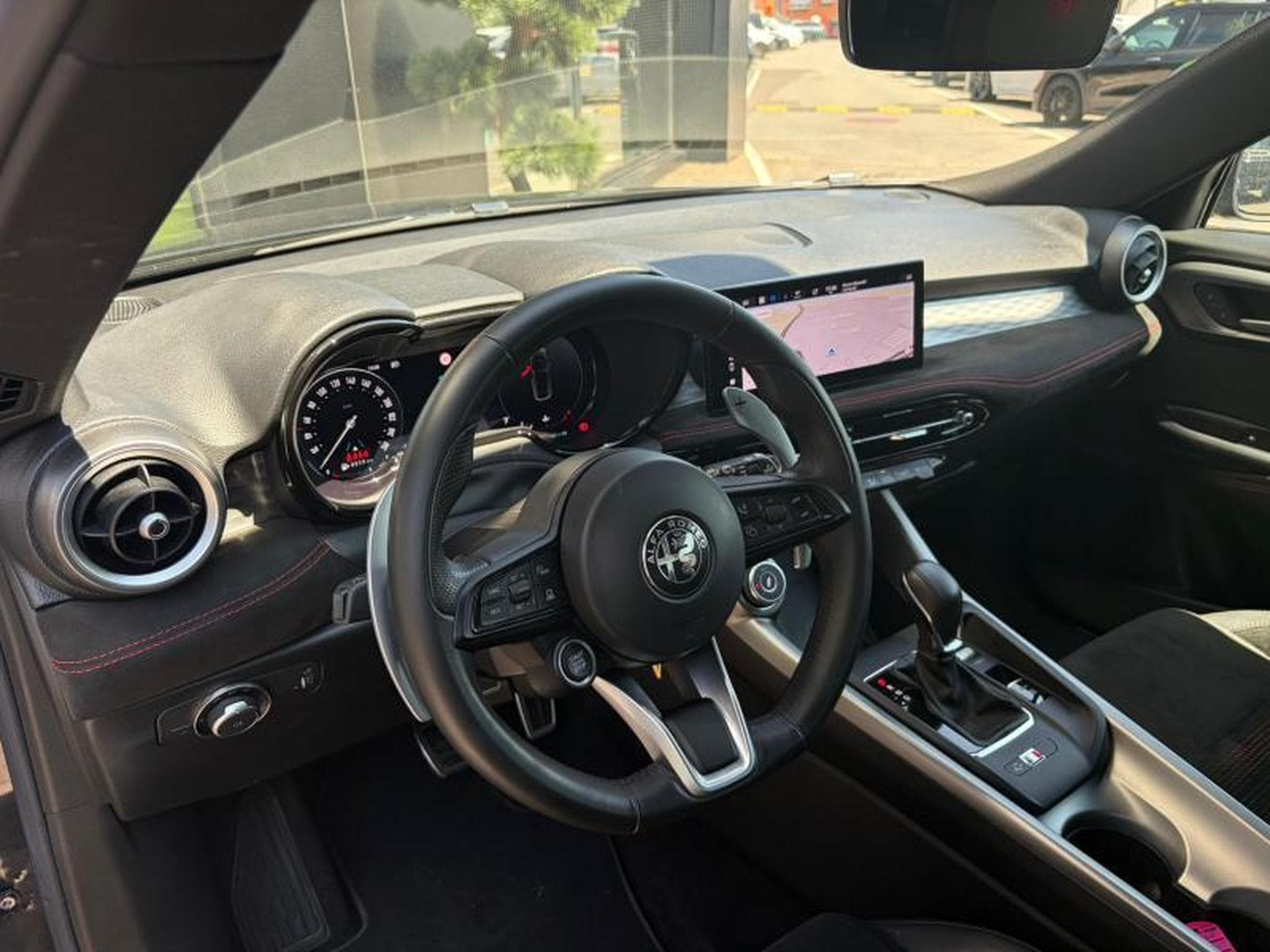 Alfa-Romeo Tonale Veloce Mild Hybrid/Alcantara/Camera (2023) - Photo 5