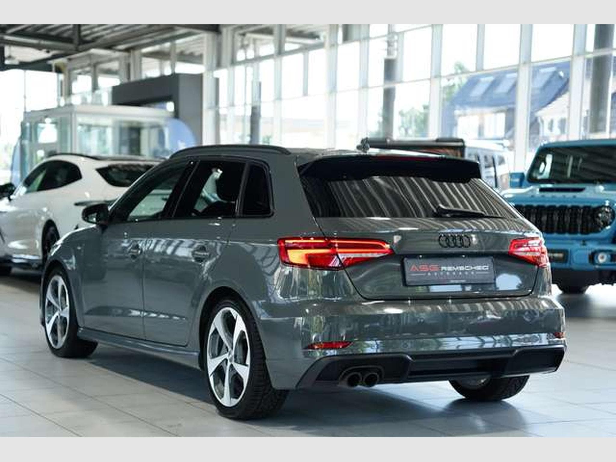 Audi A3 Sportback S line *18 *Matrix *MMI *SHZ * (2017) - Photo 9