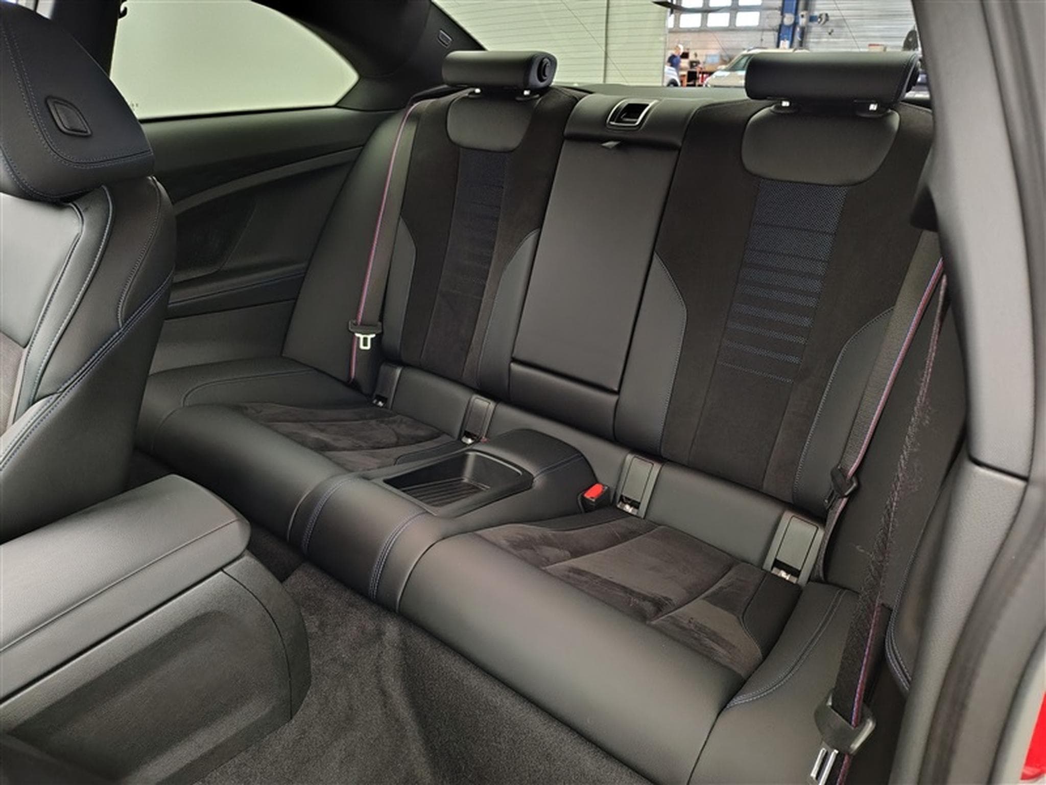BMW 218 Coupé 218iA (2023) - Photo 13