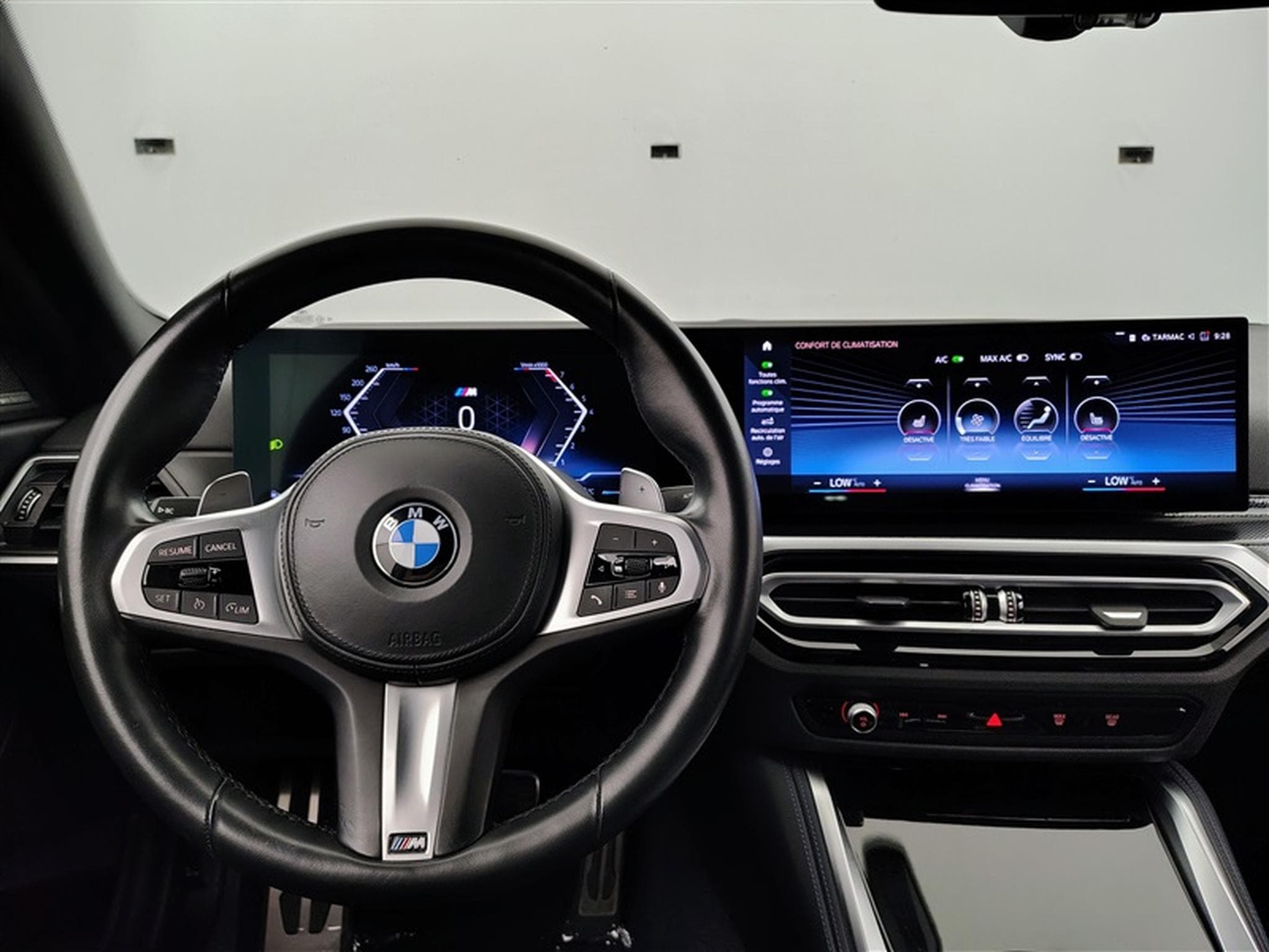 BMW 218 Coupé 218iA (2023) - Photo 9